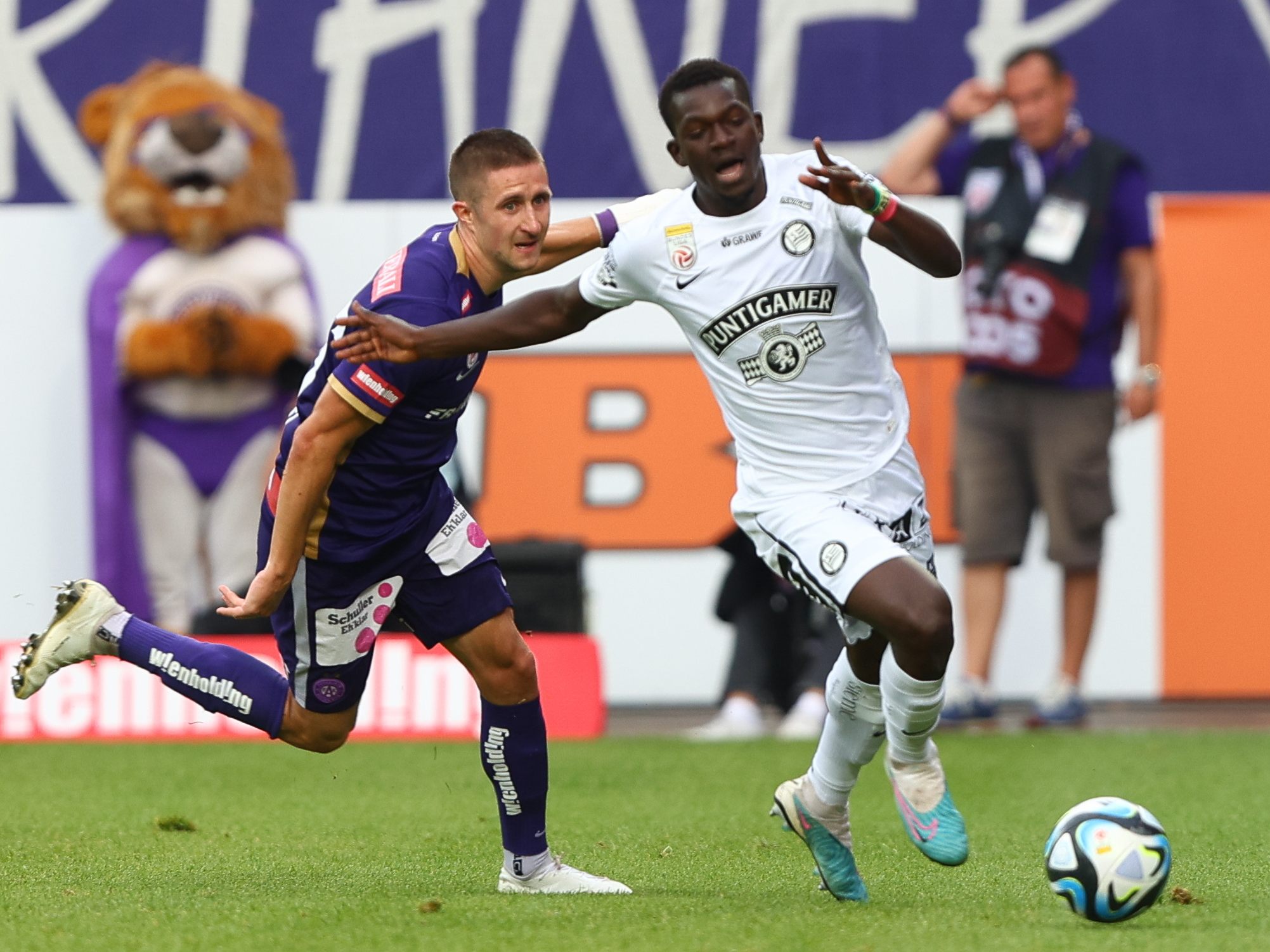 LIVE-Ticker zum Spiel Sturm Graz gegen Austria Wien ab 14.30 Uhr.