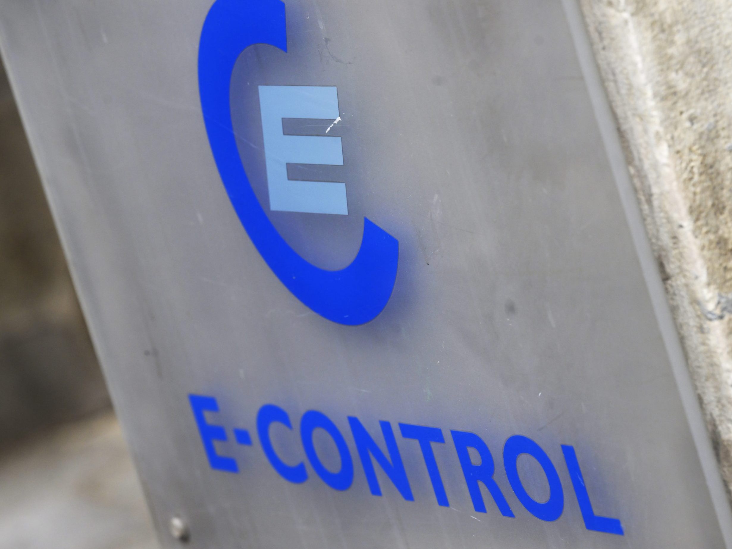 E-Control verweist auf eine sichere Strom- und Gasversorgung.