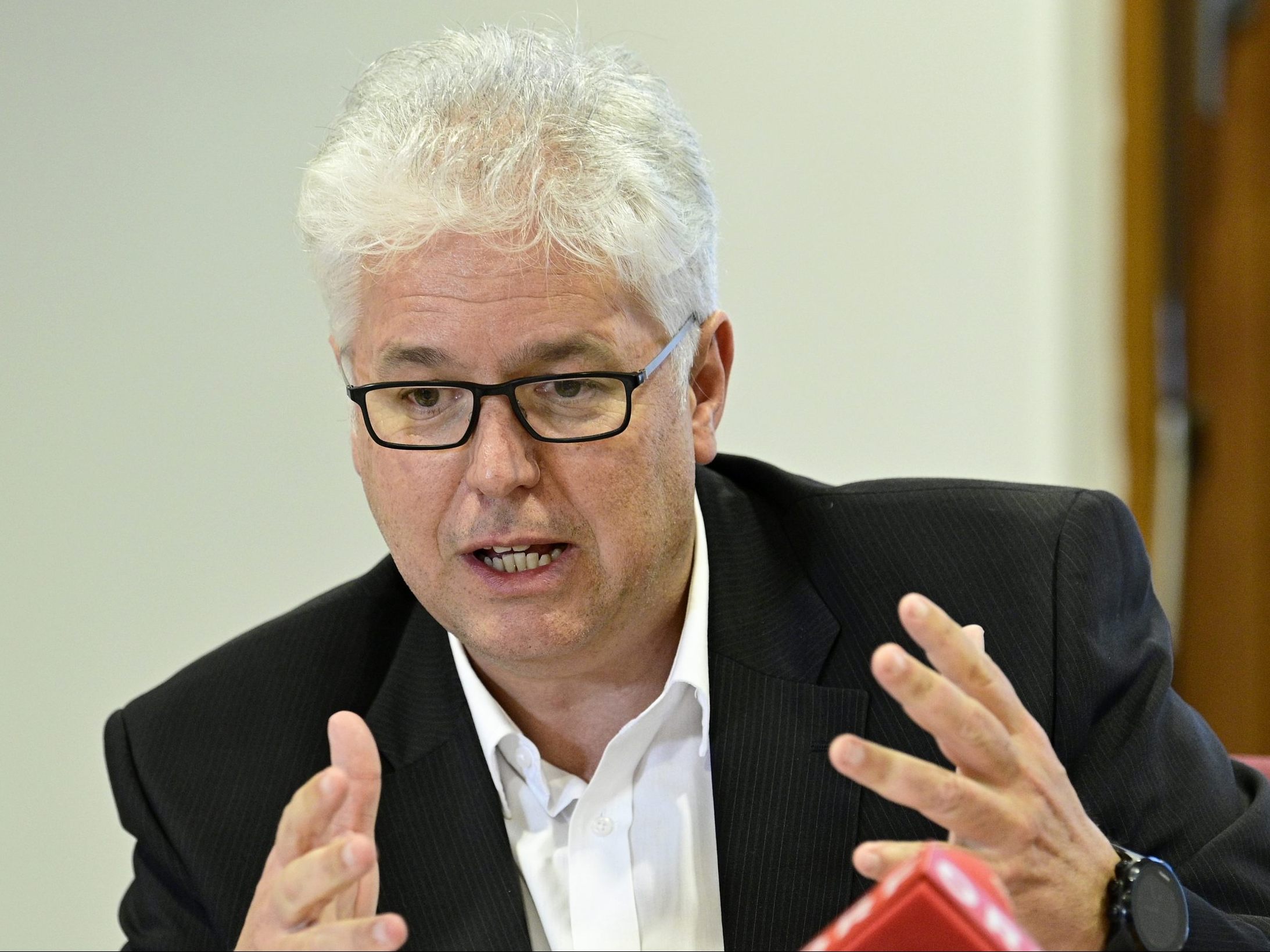 Für Andreas Huss ist die Einigung für das Gesundheitswesen zu wenig. Für Andreas Huss ist die Einigung für das Gesundheitswesen zu wenig.