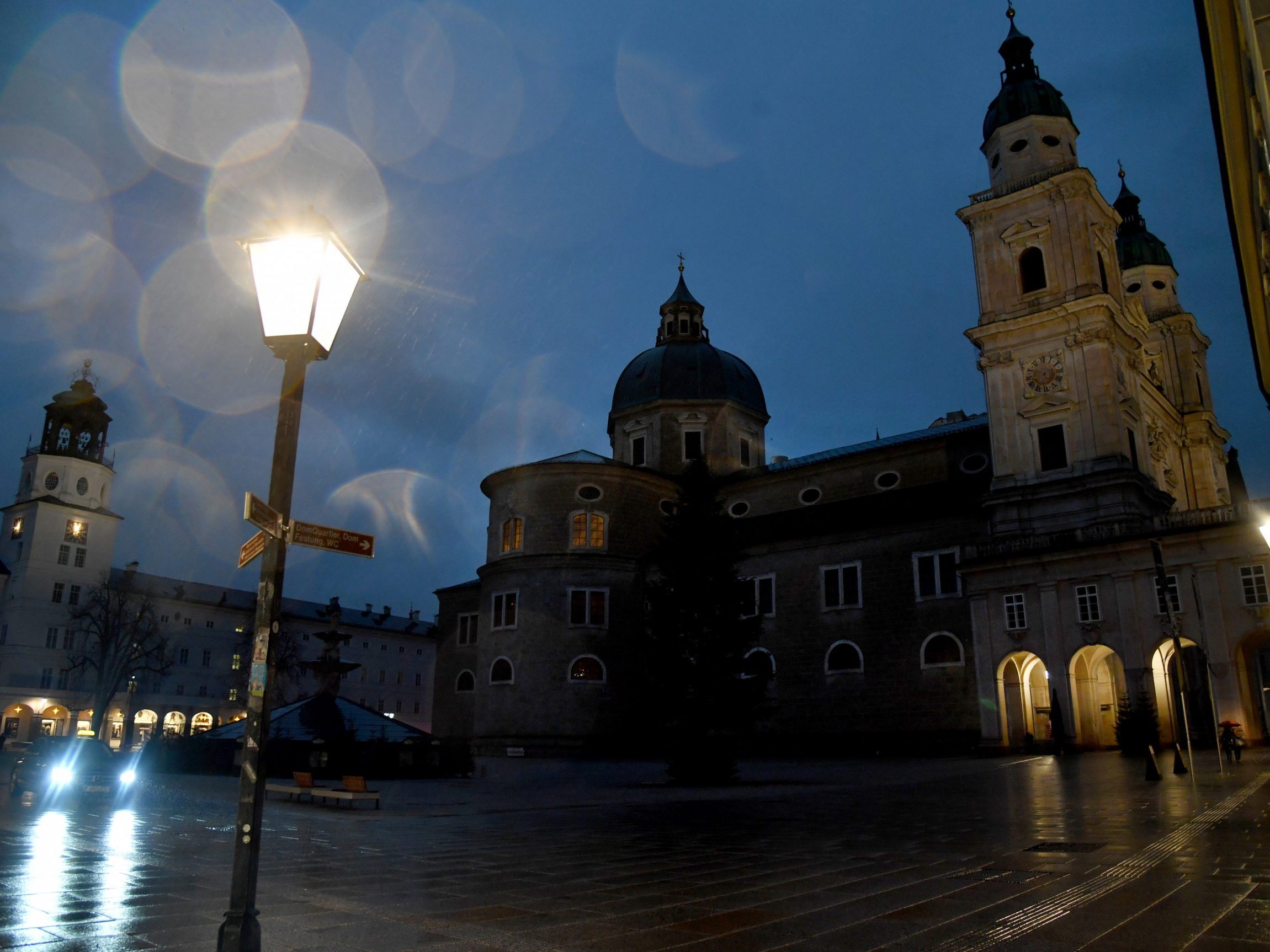 Salzburger Dom: "Religionsverbindendes Friedensgebet" am 27.10..