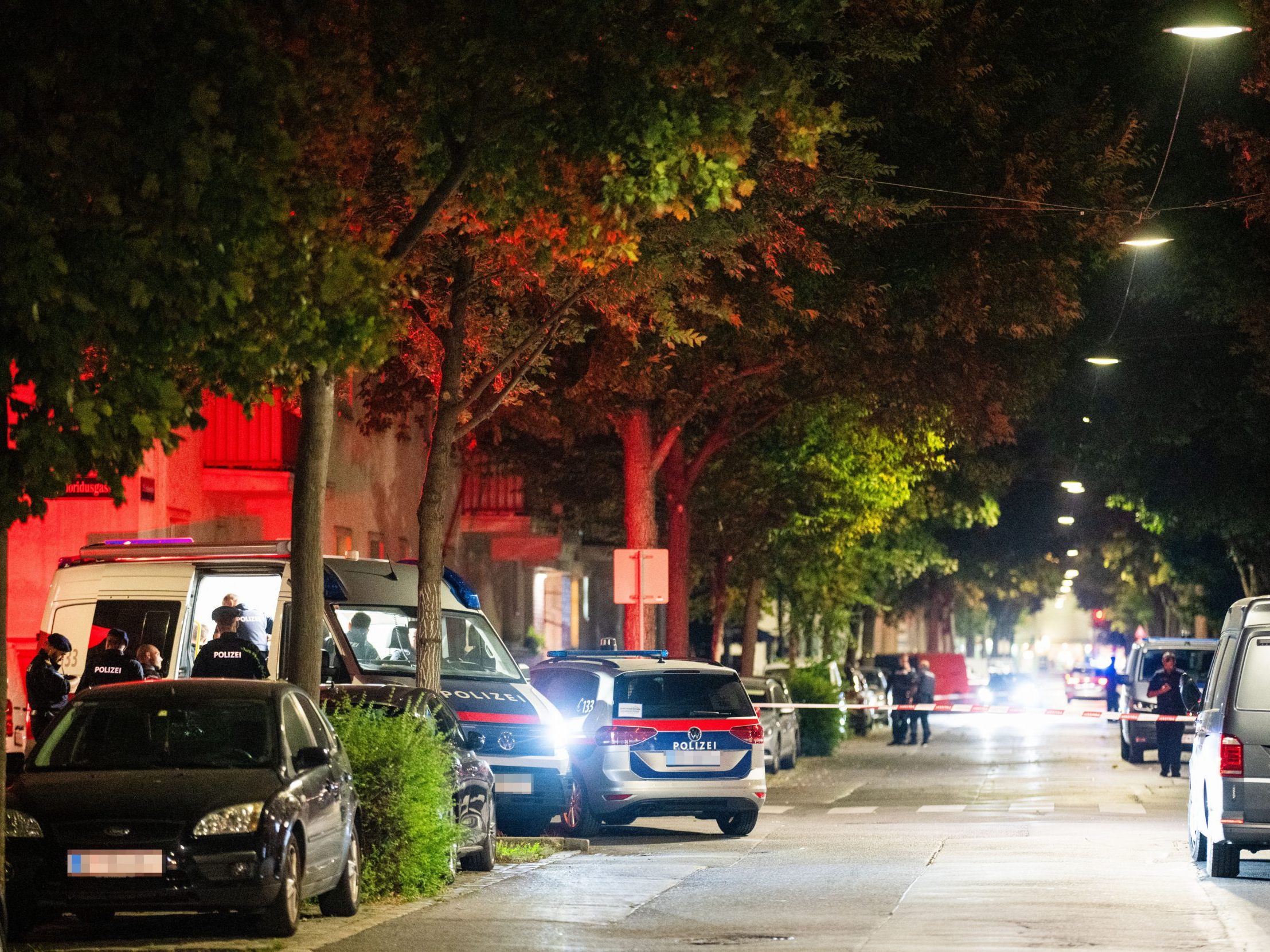 Die Schießerei hat offenbar eine jahrzehntelange Familiefehde als Hintergrund.
