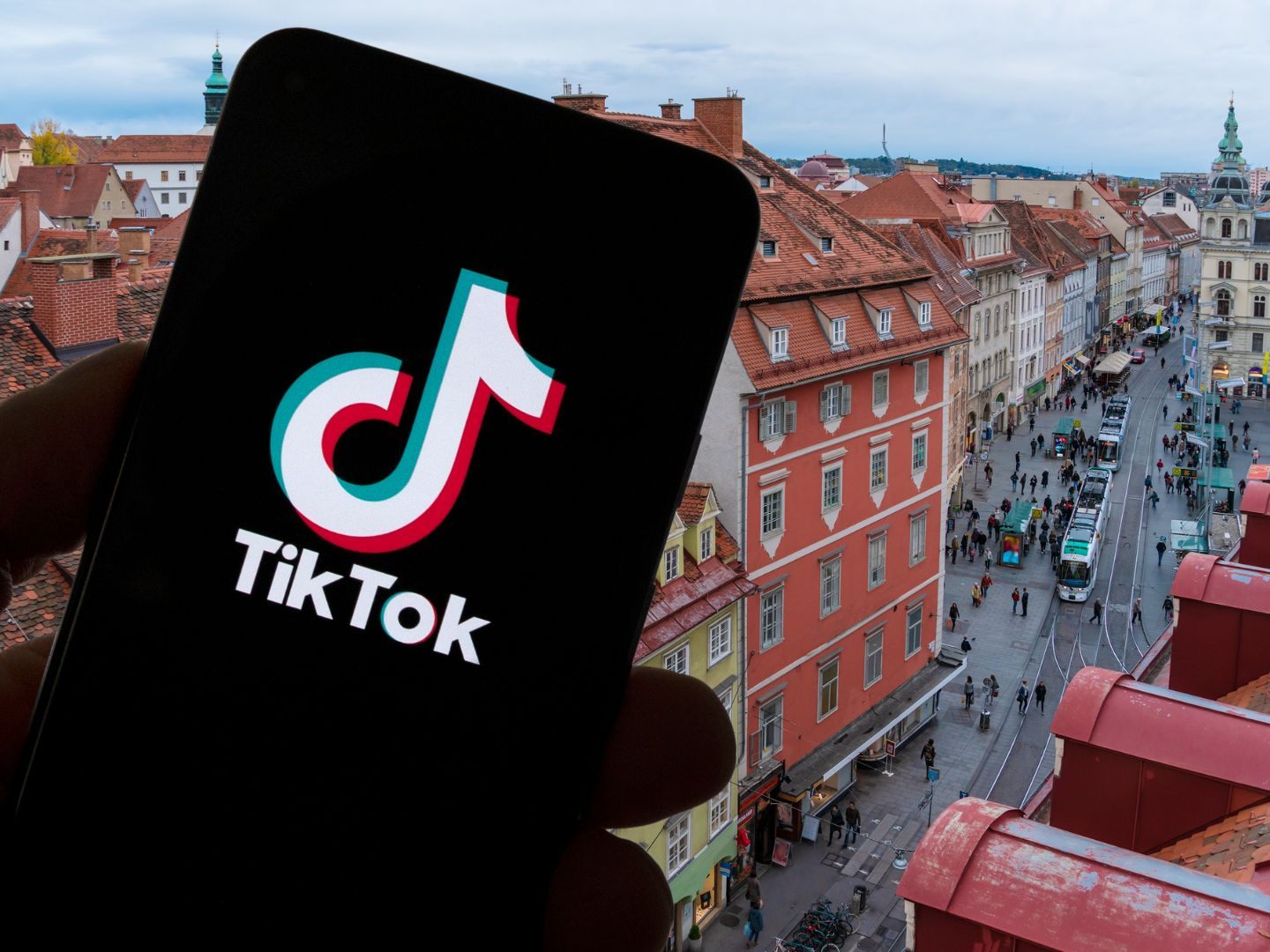 In dem TikTok-Video wurde unter anderem zur Gewalt am Grazer Hauptplatz aufgerufen. In dem TikTok-Video wurde unter anderem zur Gewalt am Grazer Hauptplatz aufgerufen.
