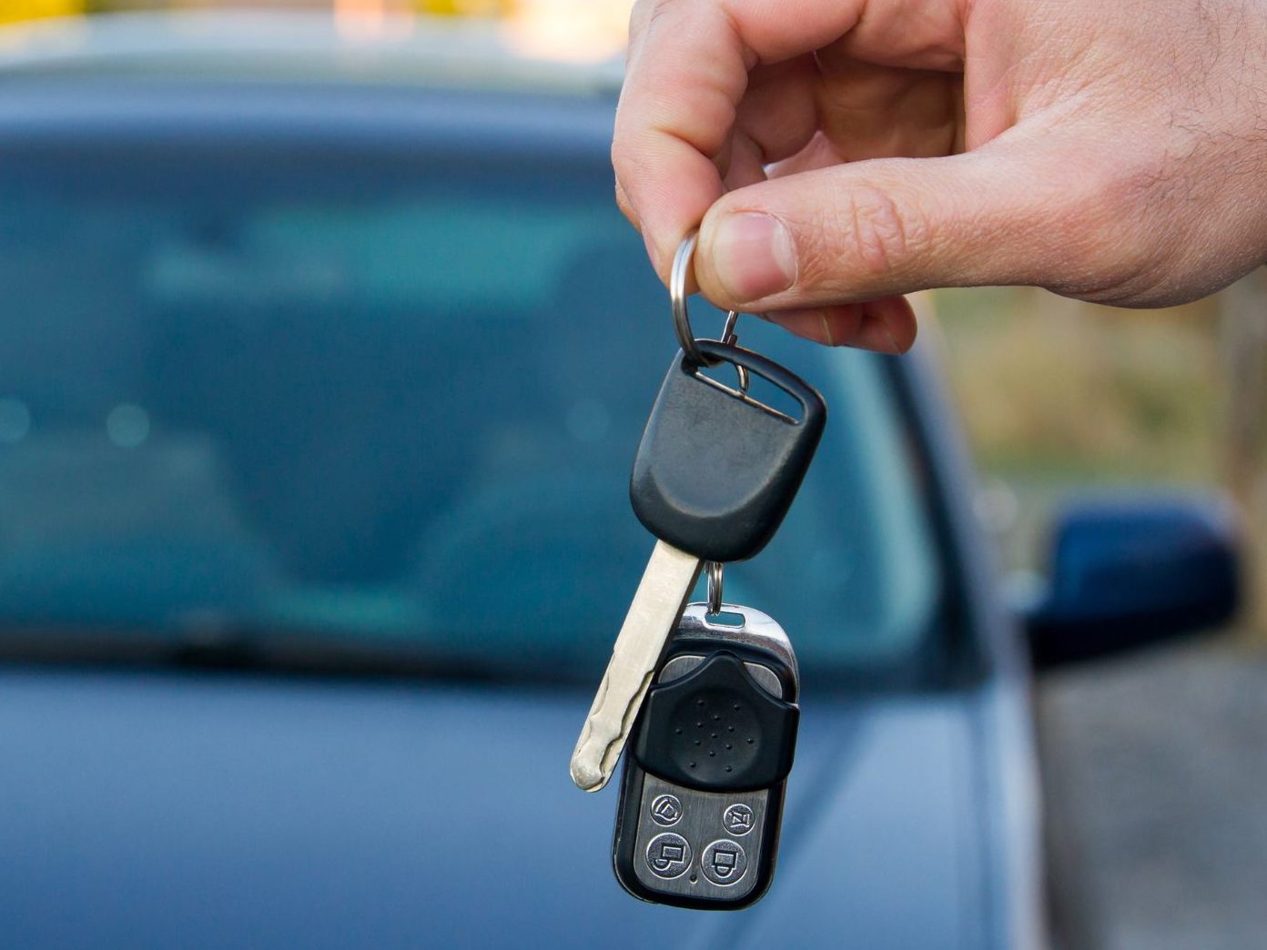 Laut einer Autoscout-Umfrage ist das Auto für eine Mehrheit der Österreicher unverzichtbar. Laut einer Autoscout-Umfrage ist das Auto für eine Mehrheit der Österreicher unverzichtbar.