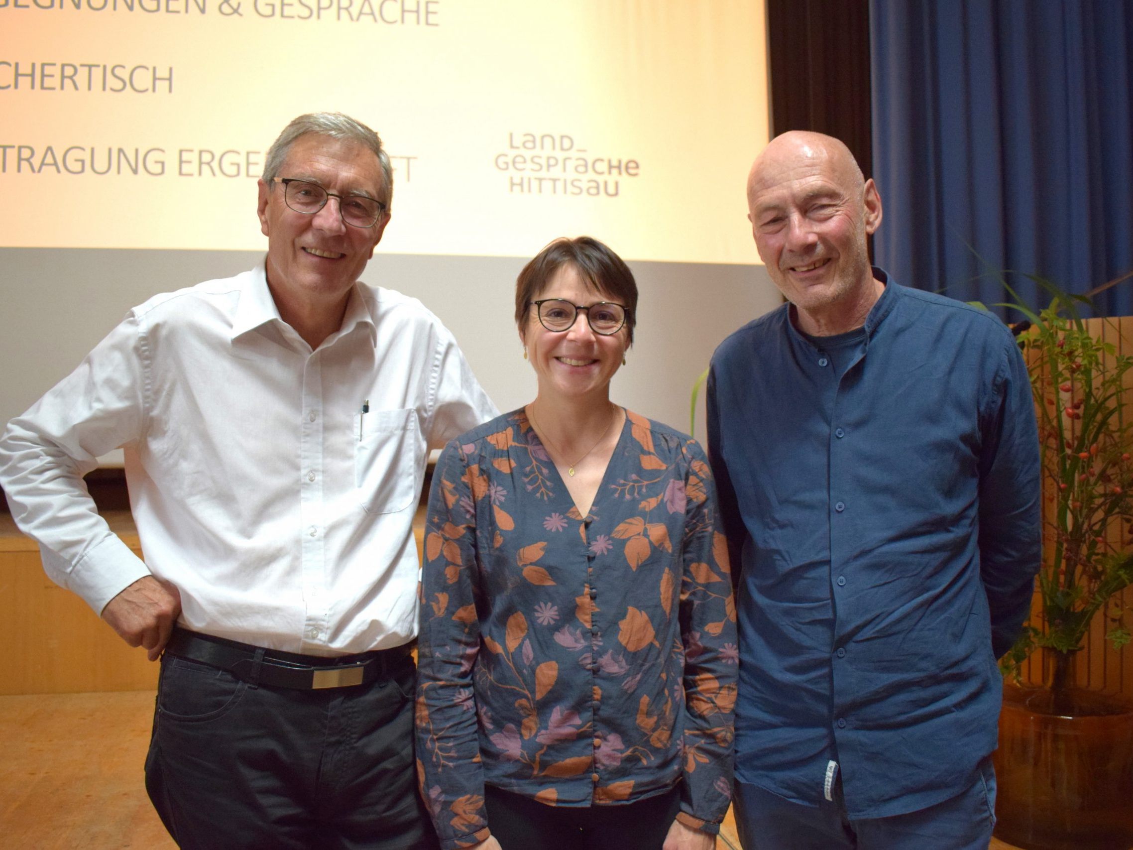 Martin Waser, Katharina Conradin und Roland Gnaiger sprachen vor rund 240 Teilnehmerinnen und Teilnehmern. Martin Waser, Katharina Conradin und Roland Gnaiger sprachen vor rund 240 Teilnehmerinnen und Teilnehmern.