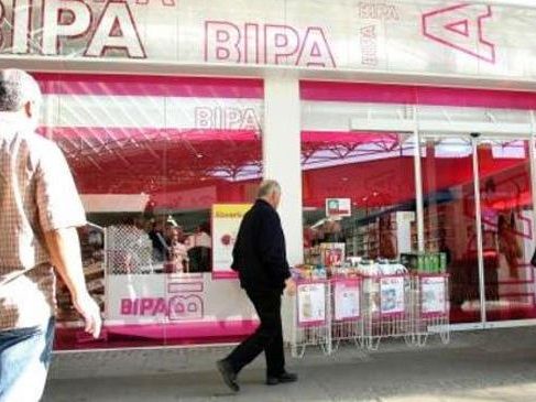 In Wien-Donaustadt wurde eine BIPA-Filiale ausgeraubt.