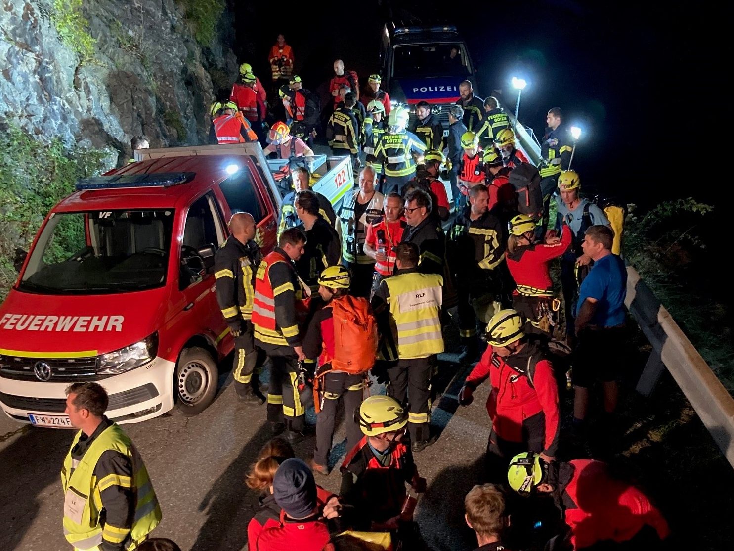 Ein 45-Jähriger wurde bei einem Kletterunfall schwer verletzt.