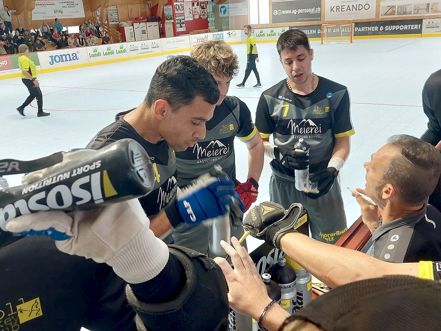 Nicht gerade rund lief es für die Dolce-Truppe beim Auswärtsspiel gegen Diessbach. Nicht gerade rund lief es für die Dolce-Truppe beim Auswärtsspiel gegen Diessbach.