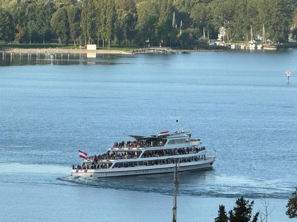 Die MS Vorarlberg unterwegs nach Lindau zum Laufstart. 