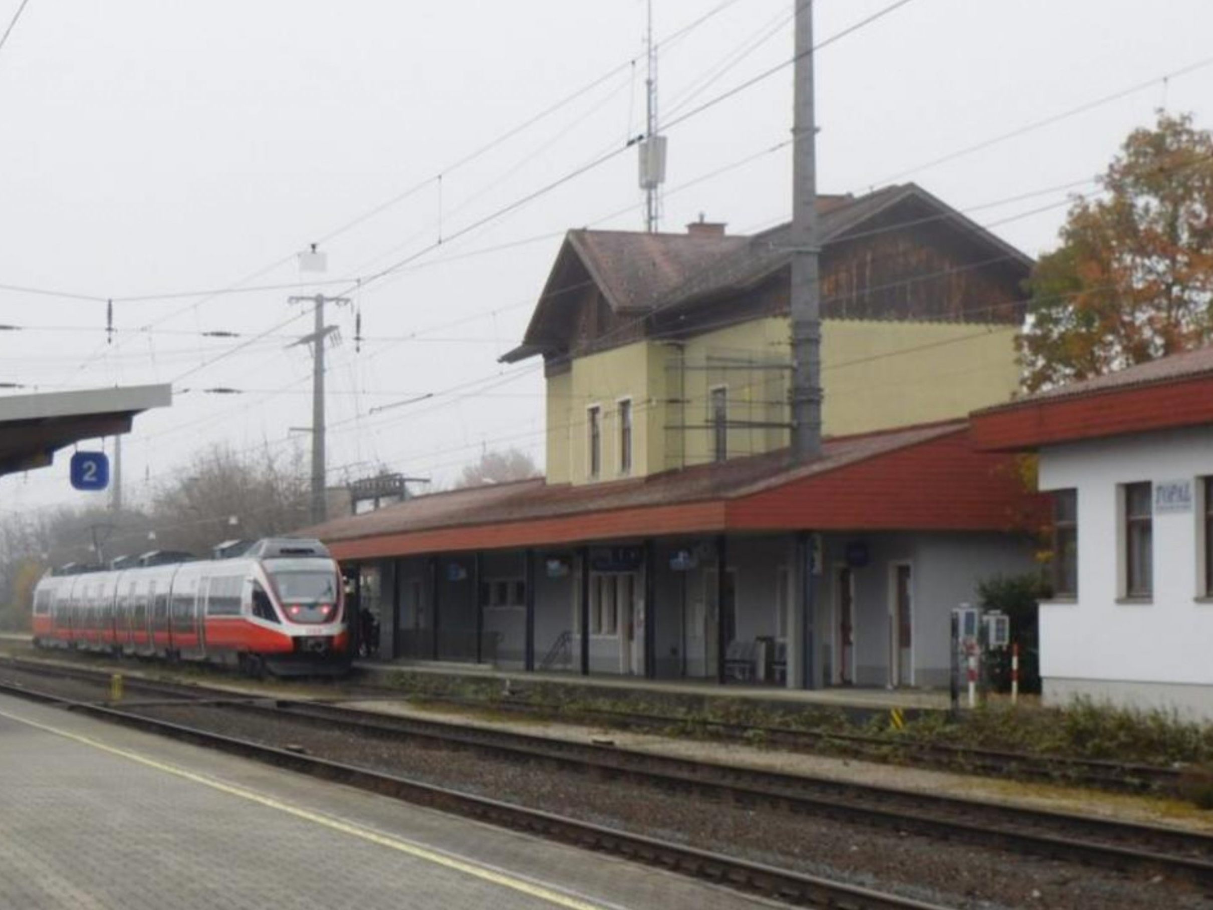 Im kommenden Jahr starten die Detailplanungen für einen neuen Götzner Bahnhof.