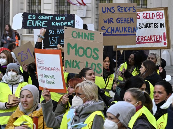 Am 24. Oktober 2023 demonstrieren wienweit wieder Mitarbeiter von Wiener Kindergärten.