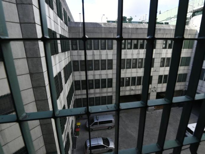 Geflohener Häftling kehrte nach 23 Jahren in die Justizanstalt zurück.