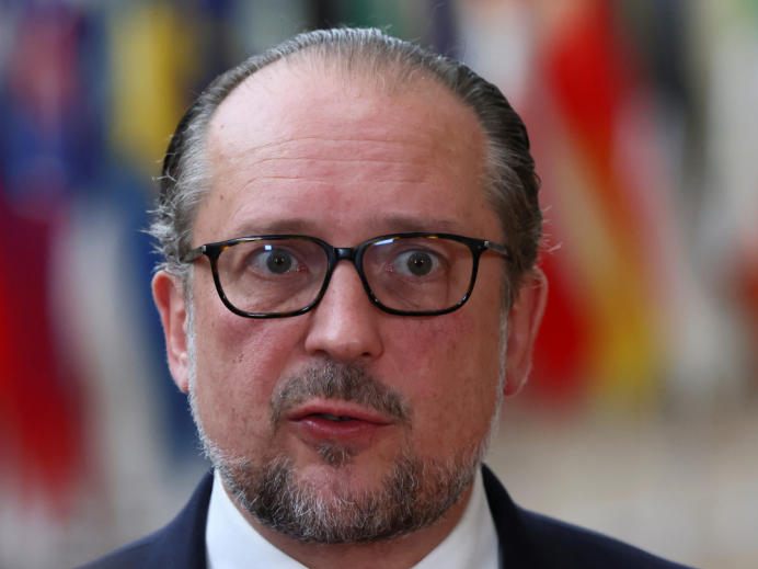 Außenminister Alexander Schallenberg (ÖVP) fordert EU-Beitrittsgespräche mit Bosnien bis Jahresende. Außenminister Alexander Schallenberg (ÖVP) fordert EU-Beitrittsgespräche mit Bosnien bis Jahresende.