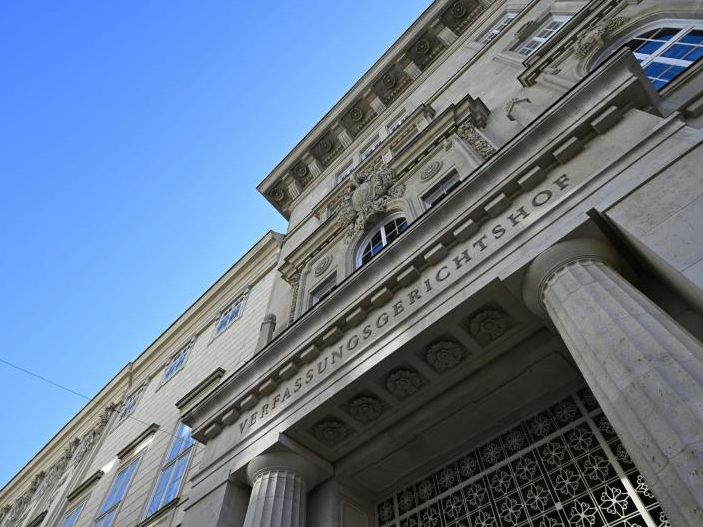 Das Land Burgenland sieht sich beim Thema gemeinnützige Pflegeheime vom VfGH bestätigt. Das Land Burgenland sieht sich beim Thema gemeinnützige Pflegeheime vom VfGH bestätigt.