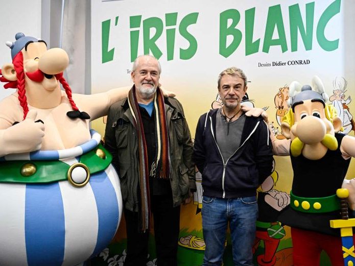 Der neue Asterix-Comic hei´t "Die Weiße Iris".