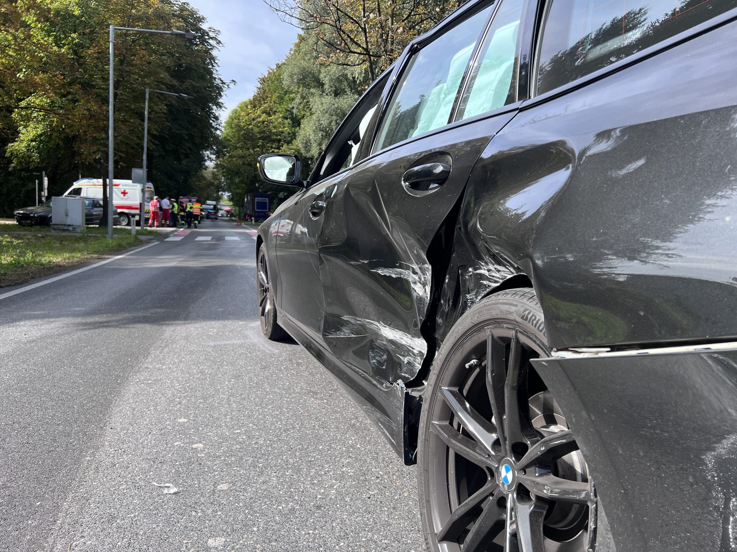 Pkw-Kollision in Mäder.