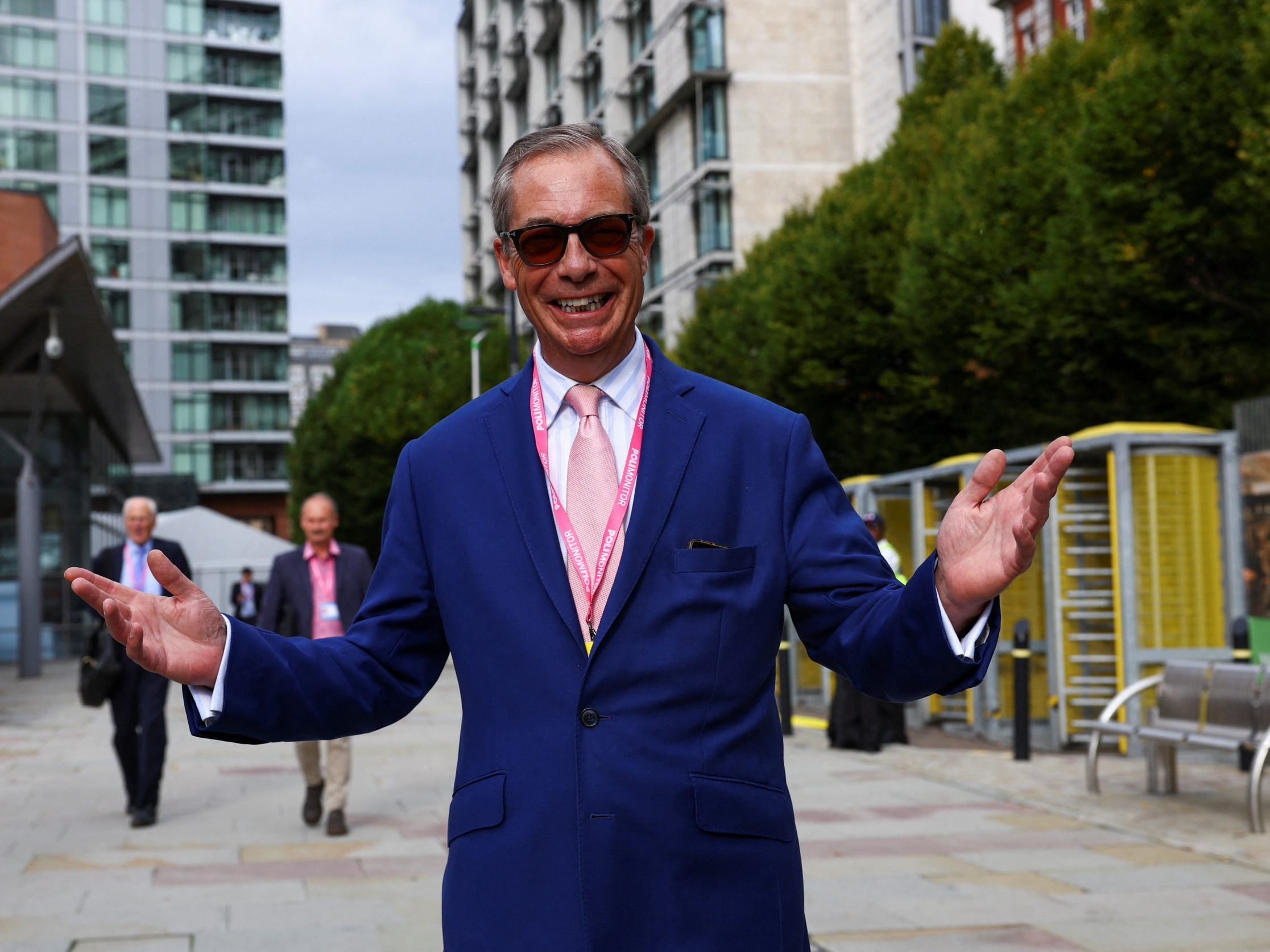 Der durch den Brexit bekannt gewordene Nigel Farage zieht ins britische Dschungelcamp ein.
