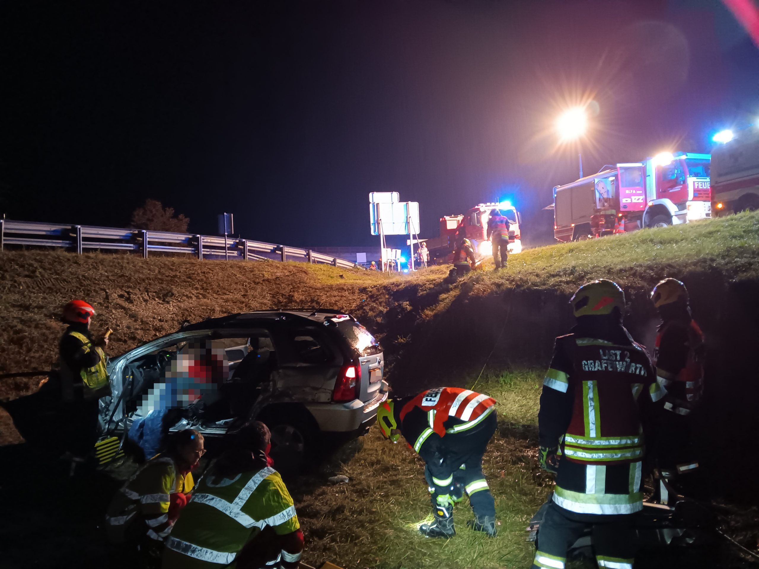 Schwerer Unfall auf der S5 in NÖ. Schwerer Unfall auf der S5 in NÖ.