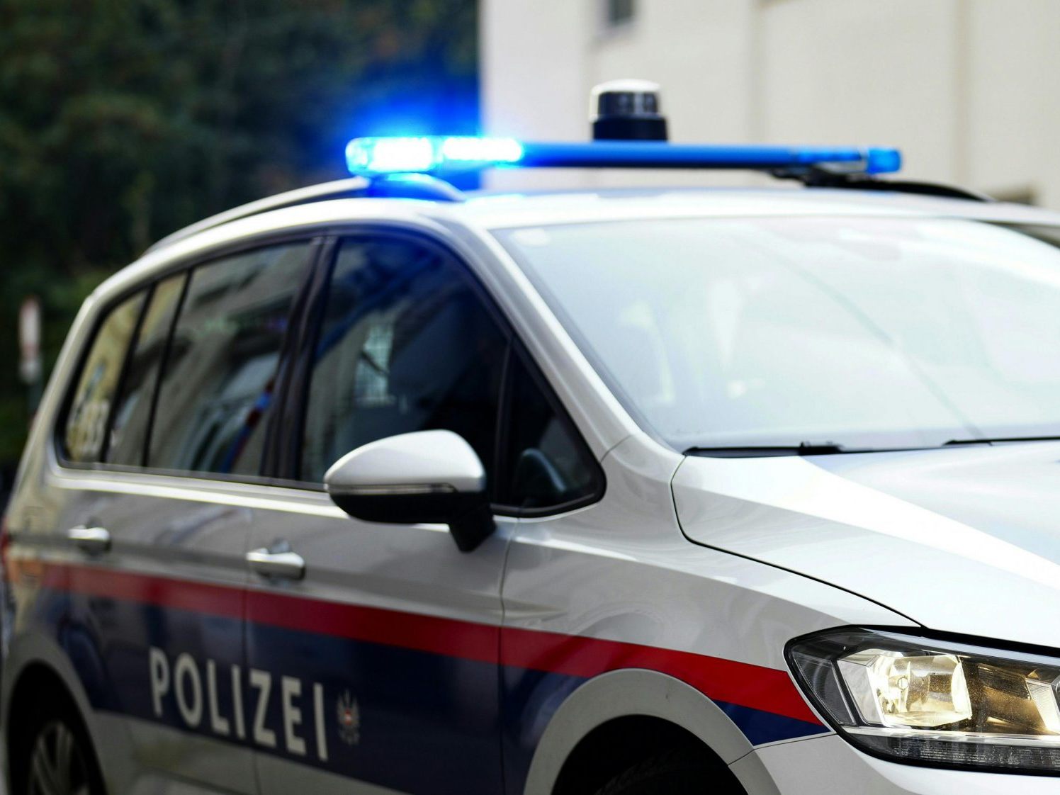 Eine Obduktion soll die Todesursache des Mannes klären.