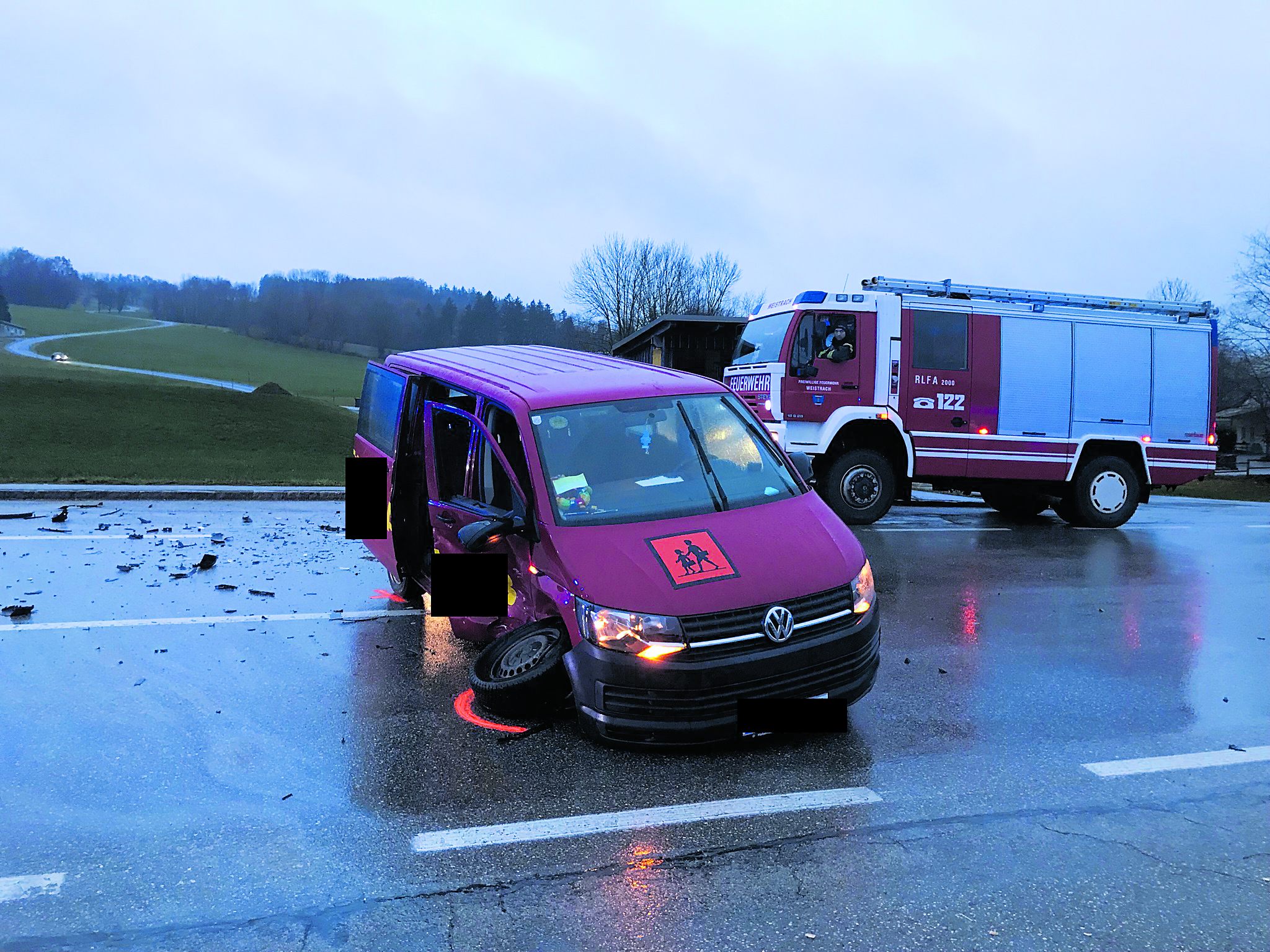 In Niederösterreich gab es eine Kollision eines Schülertransports und eines Pkw.