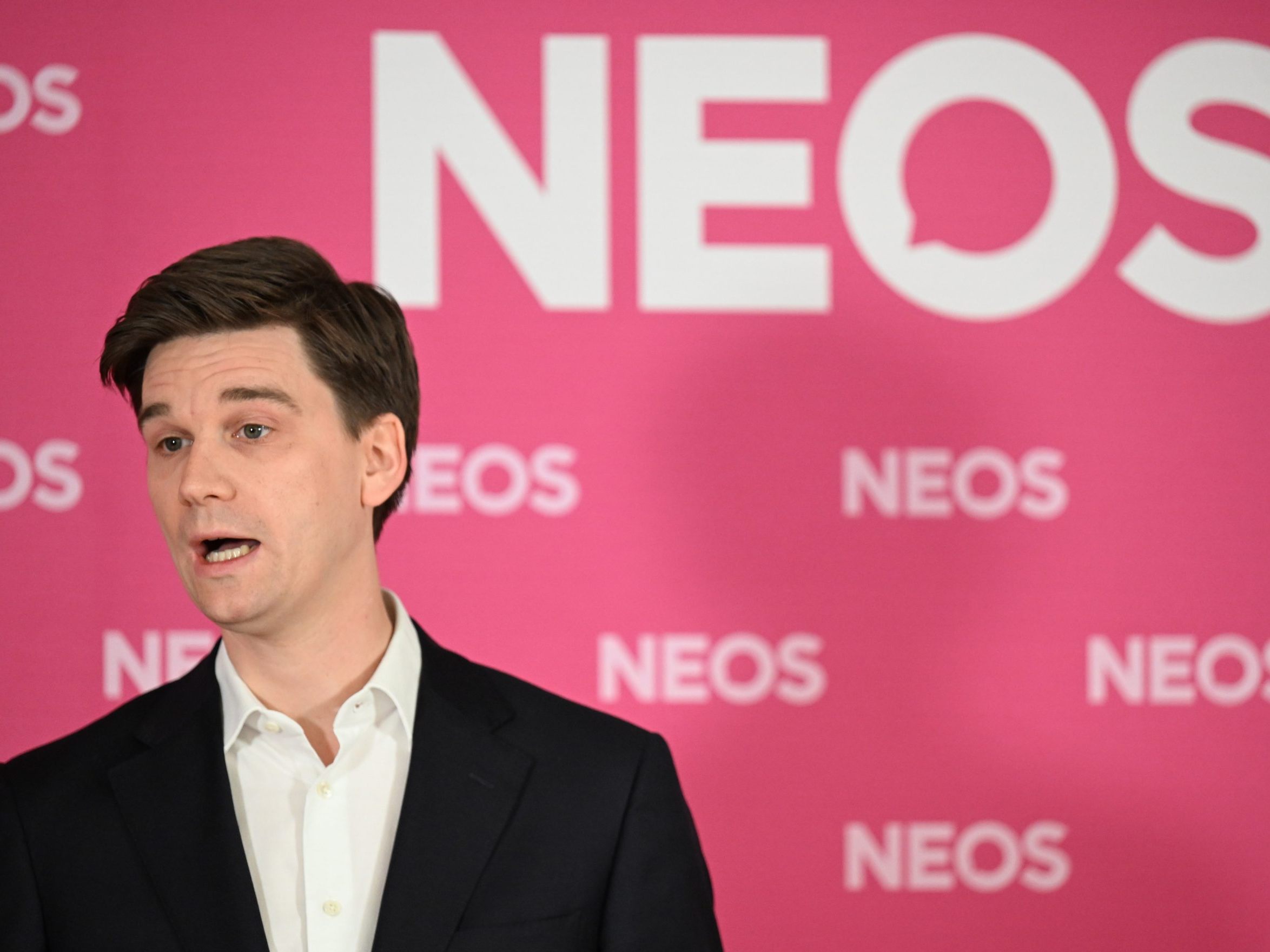 NEOS-Generalsekretär nannte EU "Baustelle". NEOS-Generalsekretär nannte EU "Baustelle".