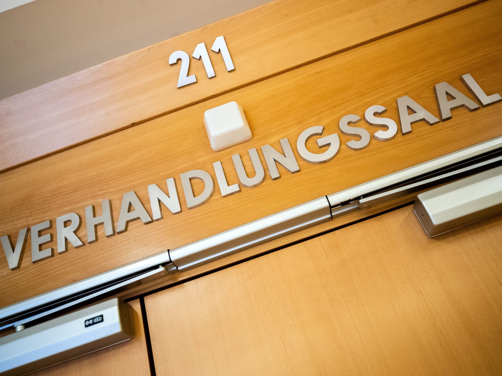 Ein 48-Jähriger steht nach einem Mordverusch erneut in Wien vor Gericht.