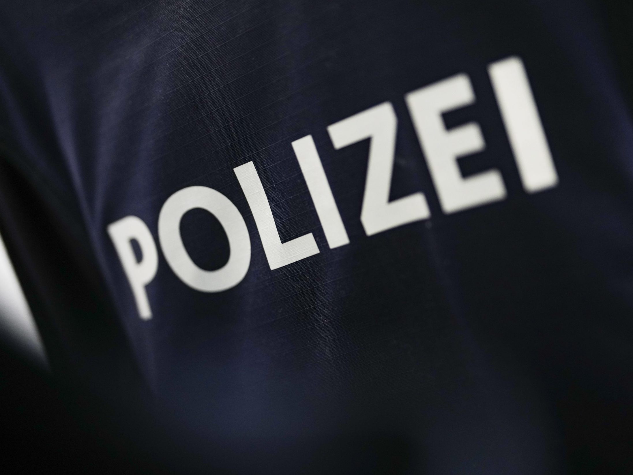 Die Polizei warnt vor einer Betrugsmasche durch vermeintliche Bankangestellte.
