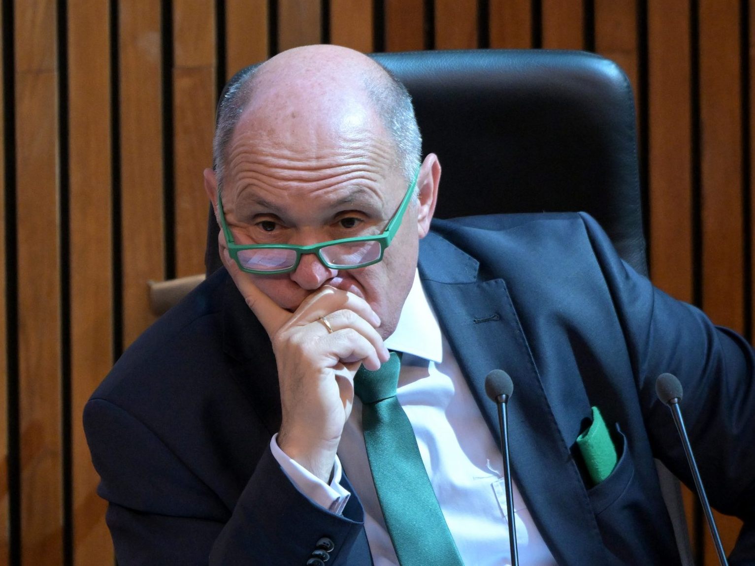 Sobotka ortet "importierten Antisemitismus" durch Zuwanderer. Sobotka ortet "importierten Antisemitismus" durch Zuwanderer.