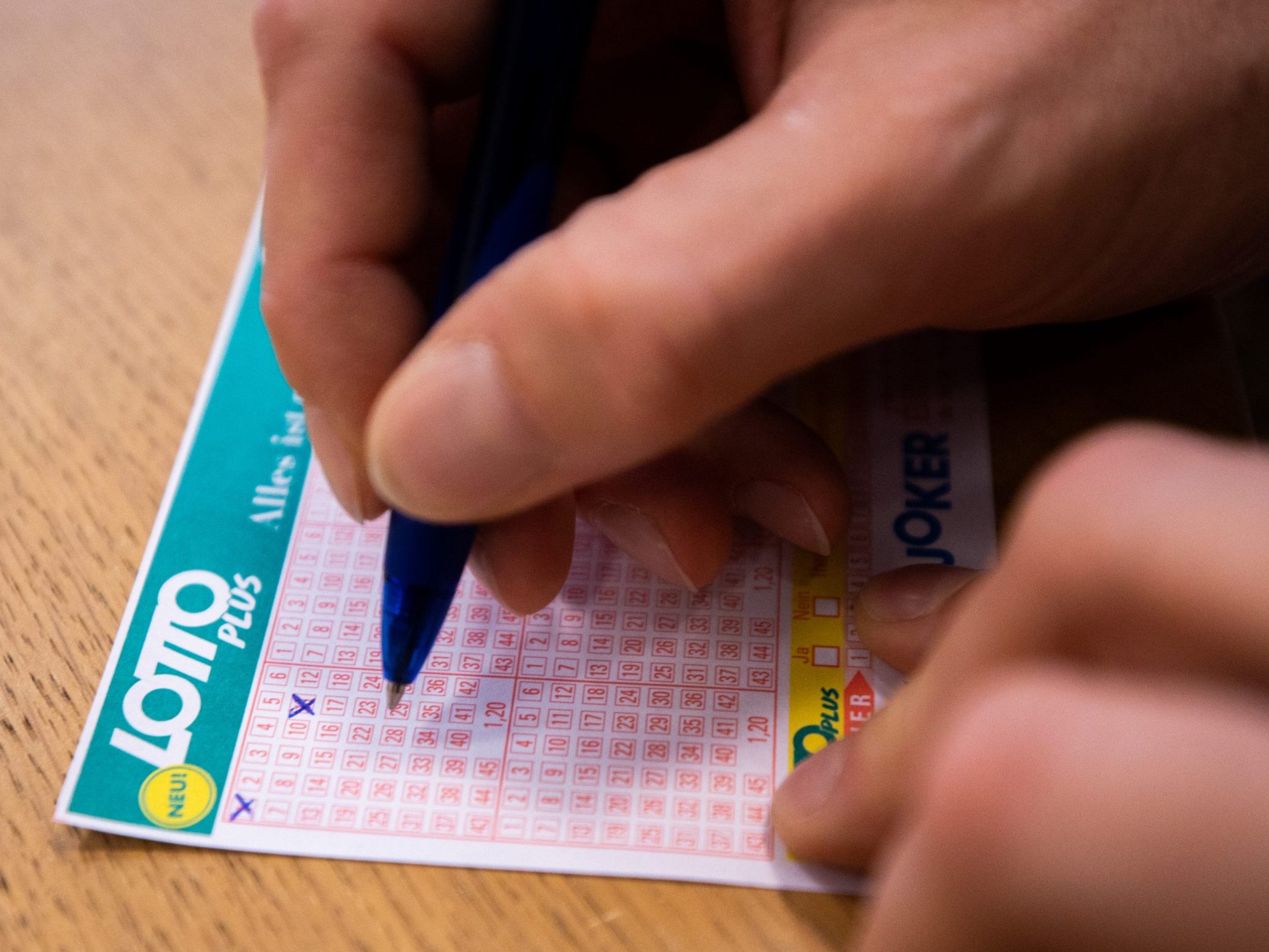 Nächster Millionen-Sechser in Oberösterreich.