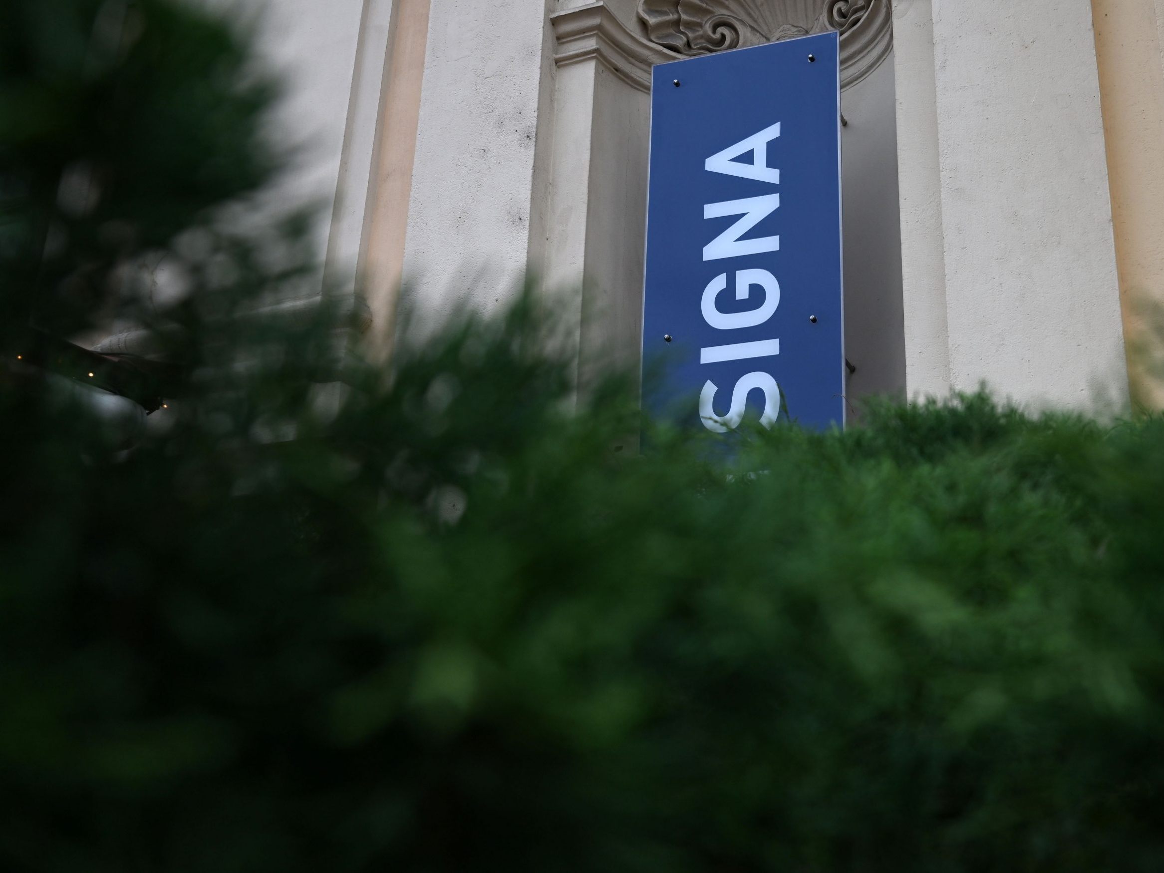 Im Bild: Signa-Logo in Wien.