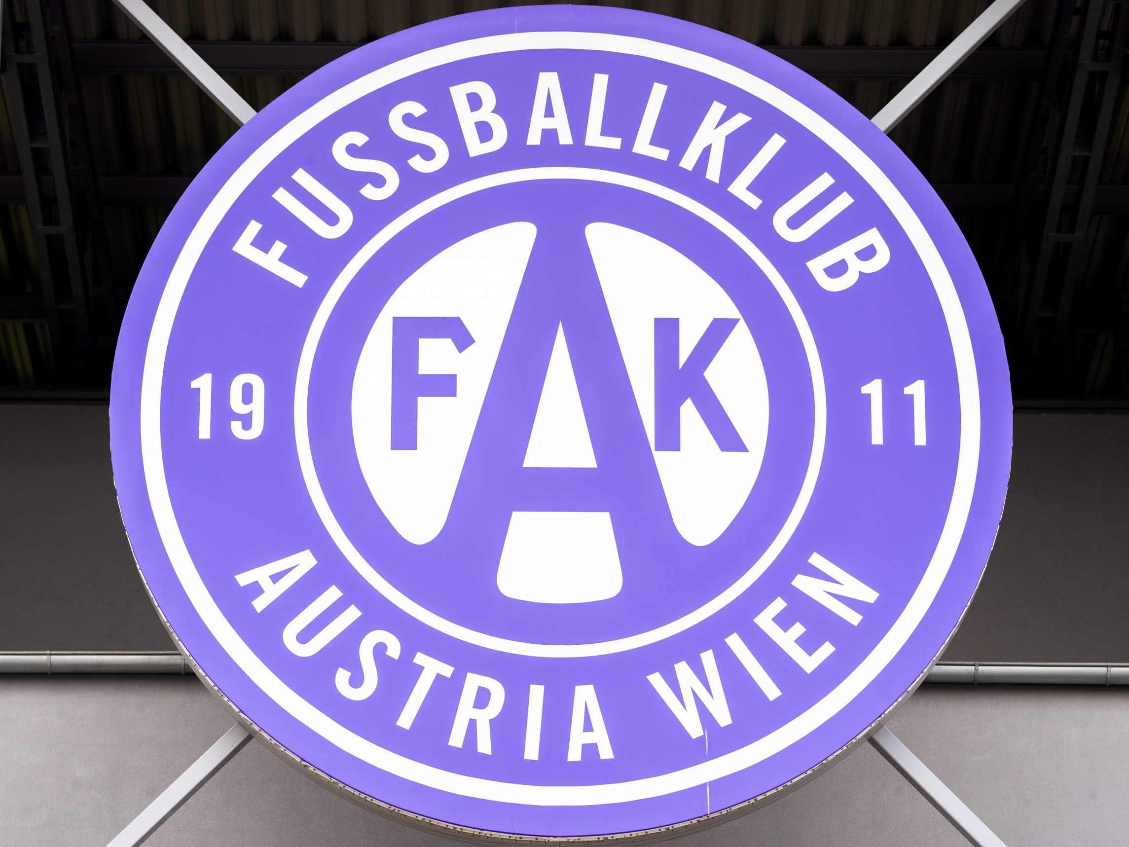Jahresbilanz bei Austria Wien weiter tiefrot.