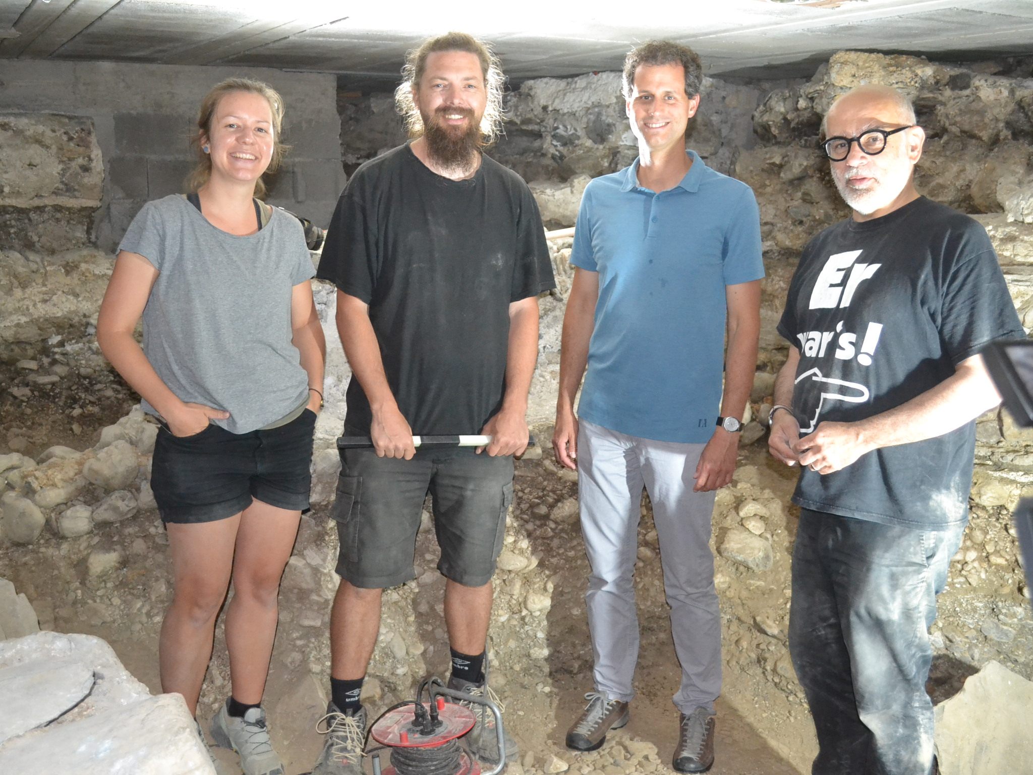 Experten vor Ort in der Nenzinger Unterkirche: Laura Holzer, Rudi Hinterwaldner, Andreas Pirker und Guido Faccani.
