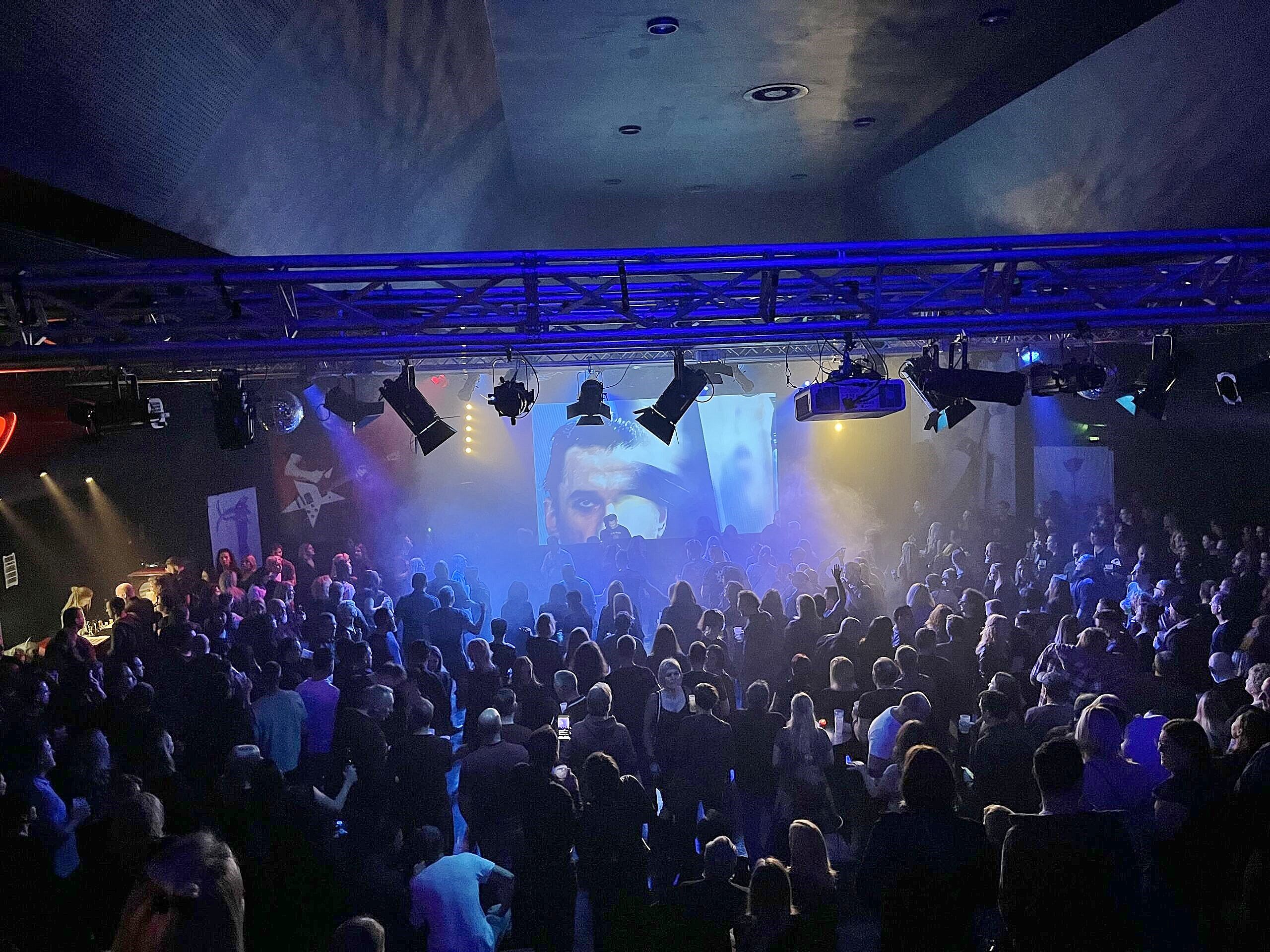 Am Samstag geht bereits die 40. Ausgabe der legendären Depeche Mode and More Party über die Bühne.