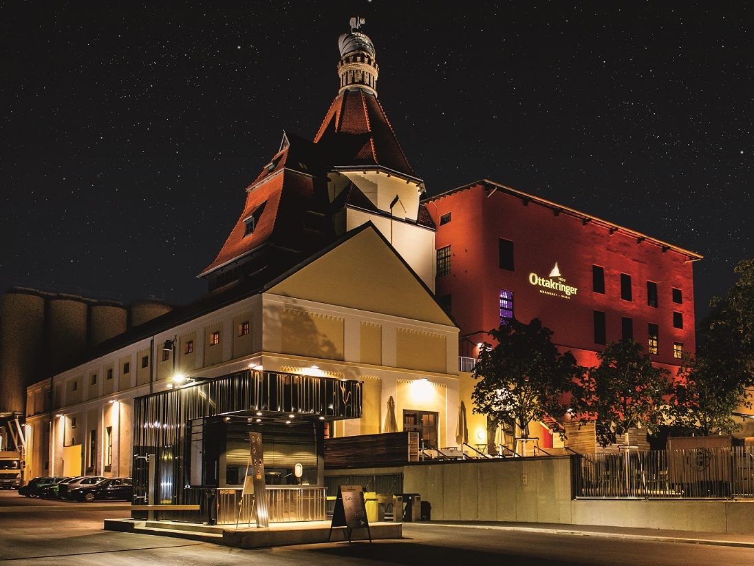 Am Vorplatz der Ottakringer Brauerei findet wieder der "Ottakringer Weihnachtszauber" statt. Am Vorplatz der Ottakringer Brauerei findet wieder der "Ottakringer Weihnachtszauber" statt.