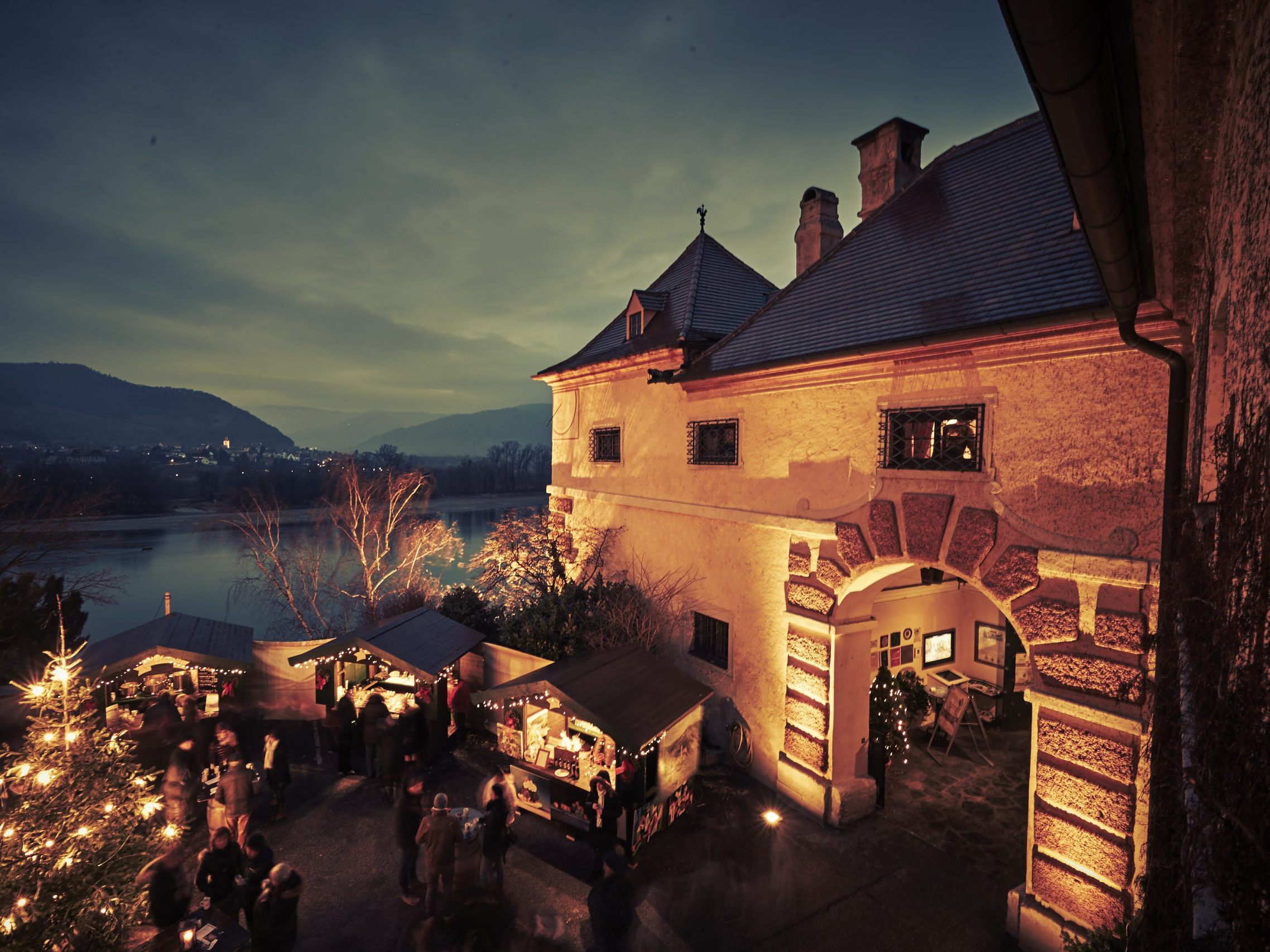 Besinnliche Stimmung beim Wachauer Advent.