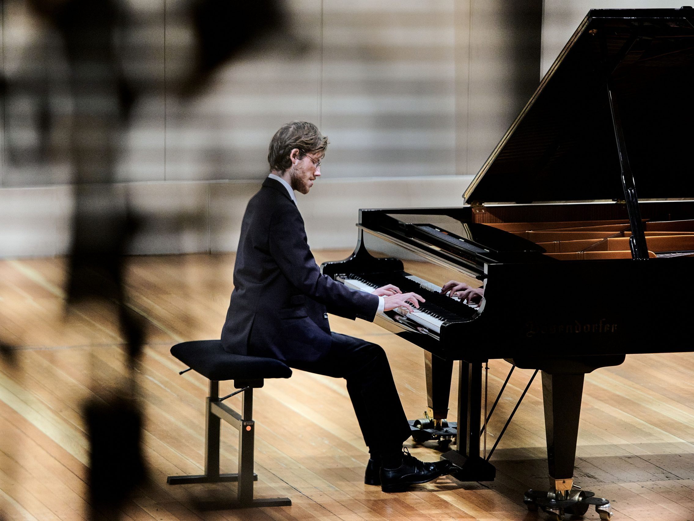Der ukrainische Pianist Mykola Myroshnychenko gewann 2022 den Stella Musikpreis, der erstmals vergeben wurde.