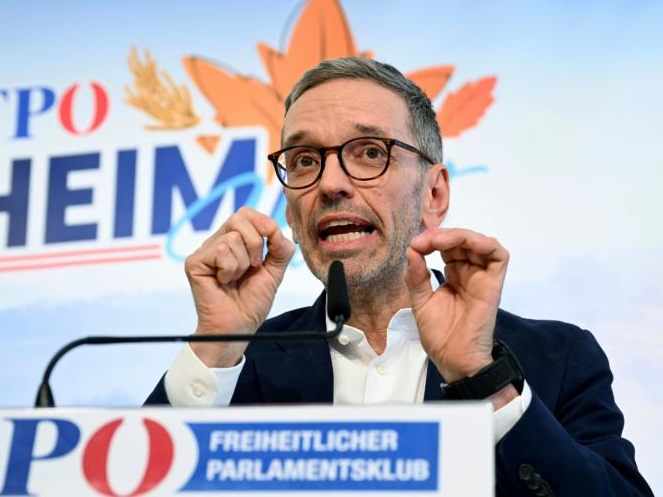 FPÖ-Chef Herbert Kickl forderte einemal mehr einen absoluten "Asylstopp". FPÖ-Chef Herbert Kickl forderte einemal mehr einen absoluten "Asylstopp".