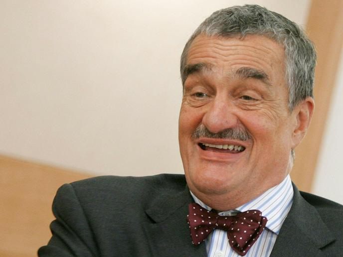 In Wien und Prag finden Trauergottesdienste für den verstorbenen Ex-Außenminister Tschechiens, Karel Schwarzenberg statt.