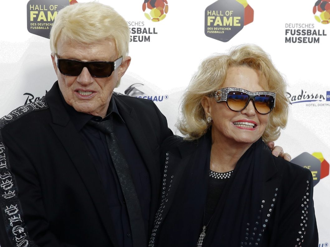 Heino trauert um seine Ehefrau Hannelore. Heino trauert um seine Ehefrau Hannelore.