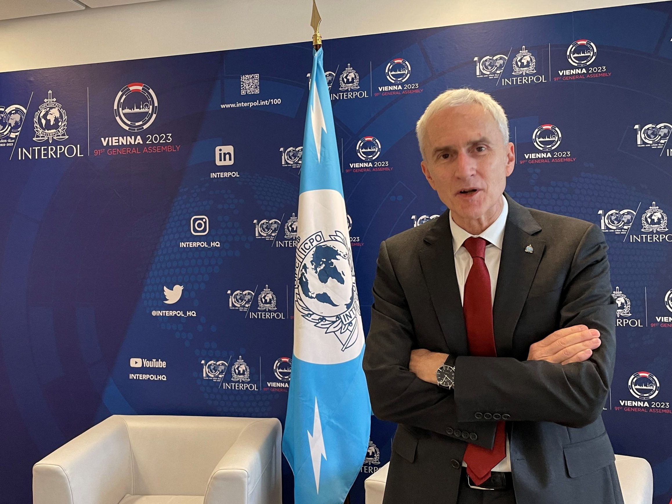 Interpol sieht eine "Epidemie grenzüberschreitender Kriminalität". Interpol sieht eine "Epidemie grenzüberschreitender Kriminalität".