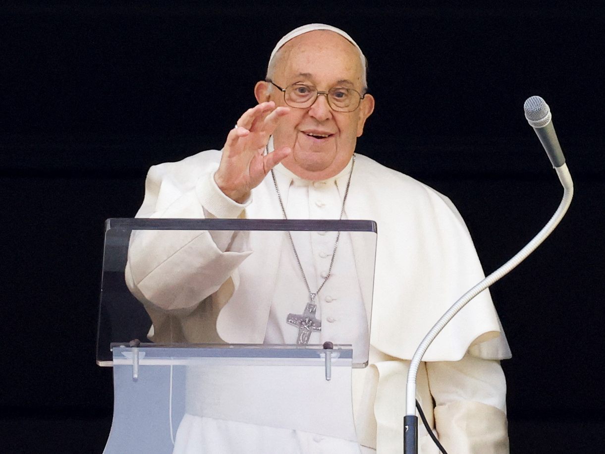 Papst Franziskus richtete beim Angelus-Gebet auch einen Aufruf für den Frieden. Papst Franziskus richtete beim Angelus-Gebet auch einen Aufruf für den Frieden.