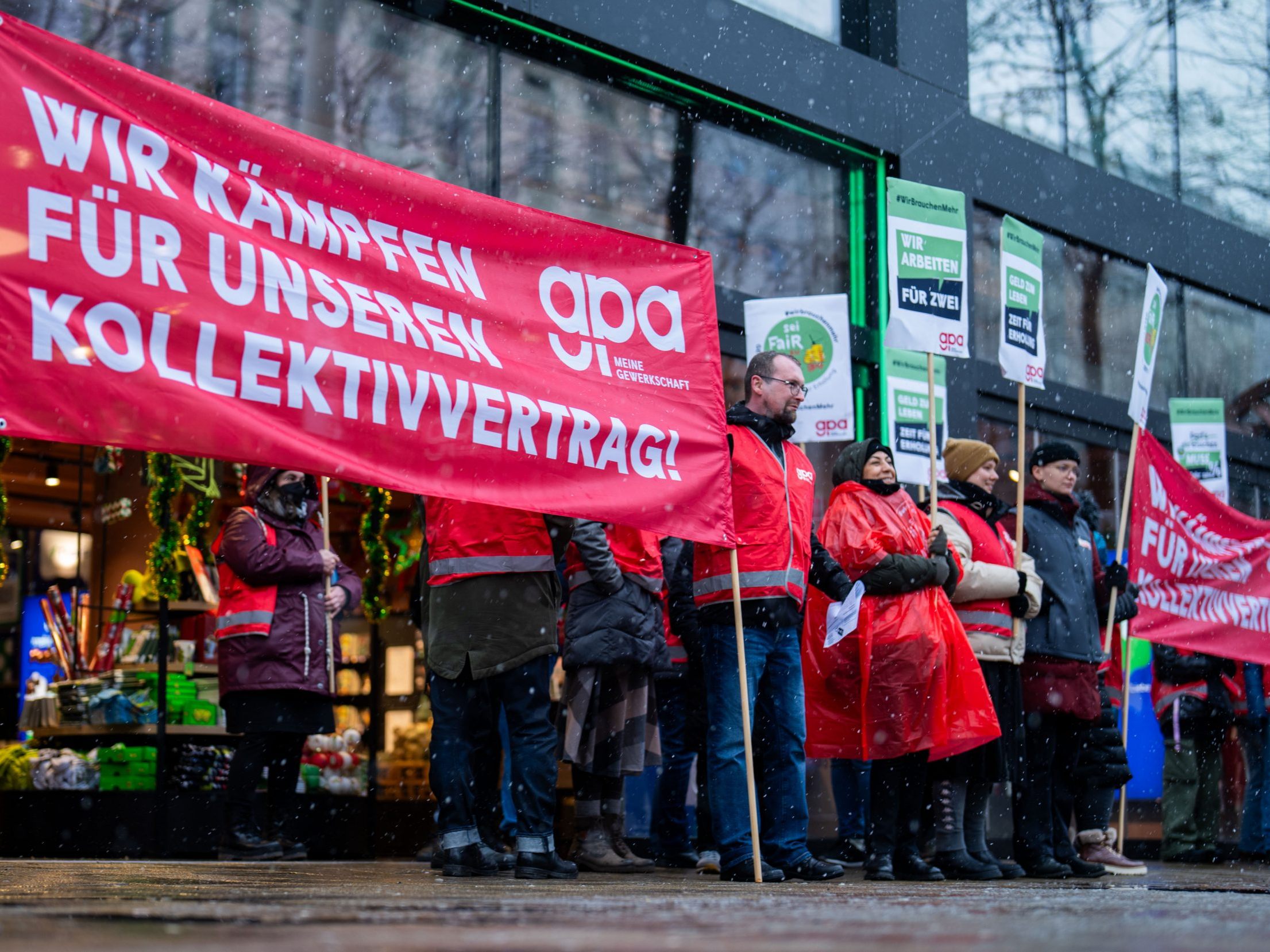 Die Verhandlungen um den Handels-KV gehen in die fünfte Runde.