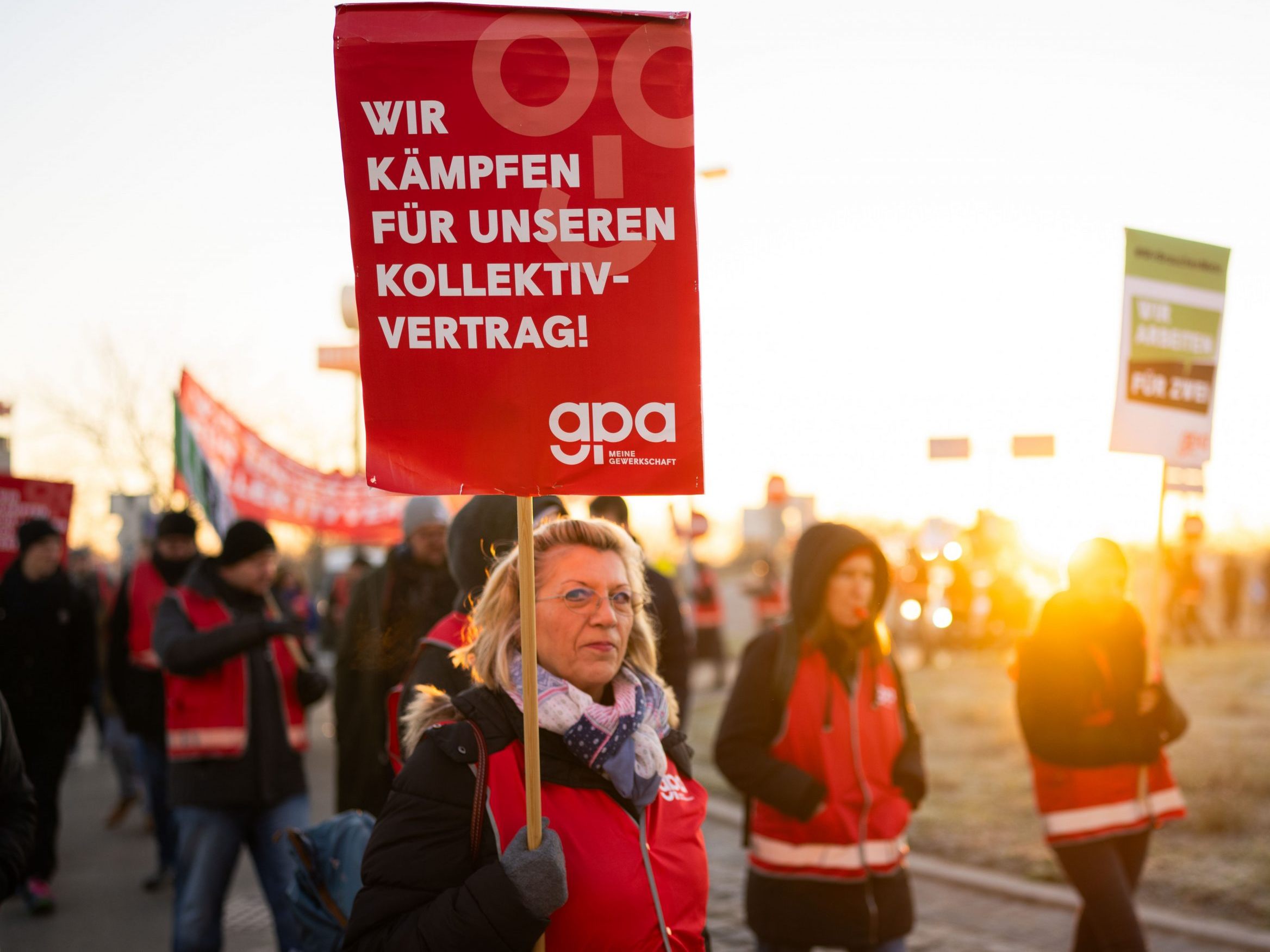 Das Feilschen um den Kollektivvertrag im Handel geht weiter.