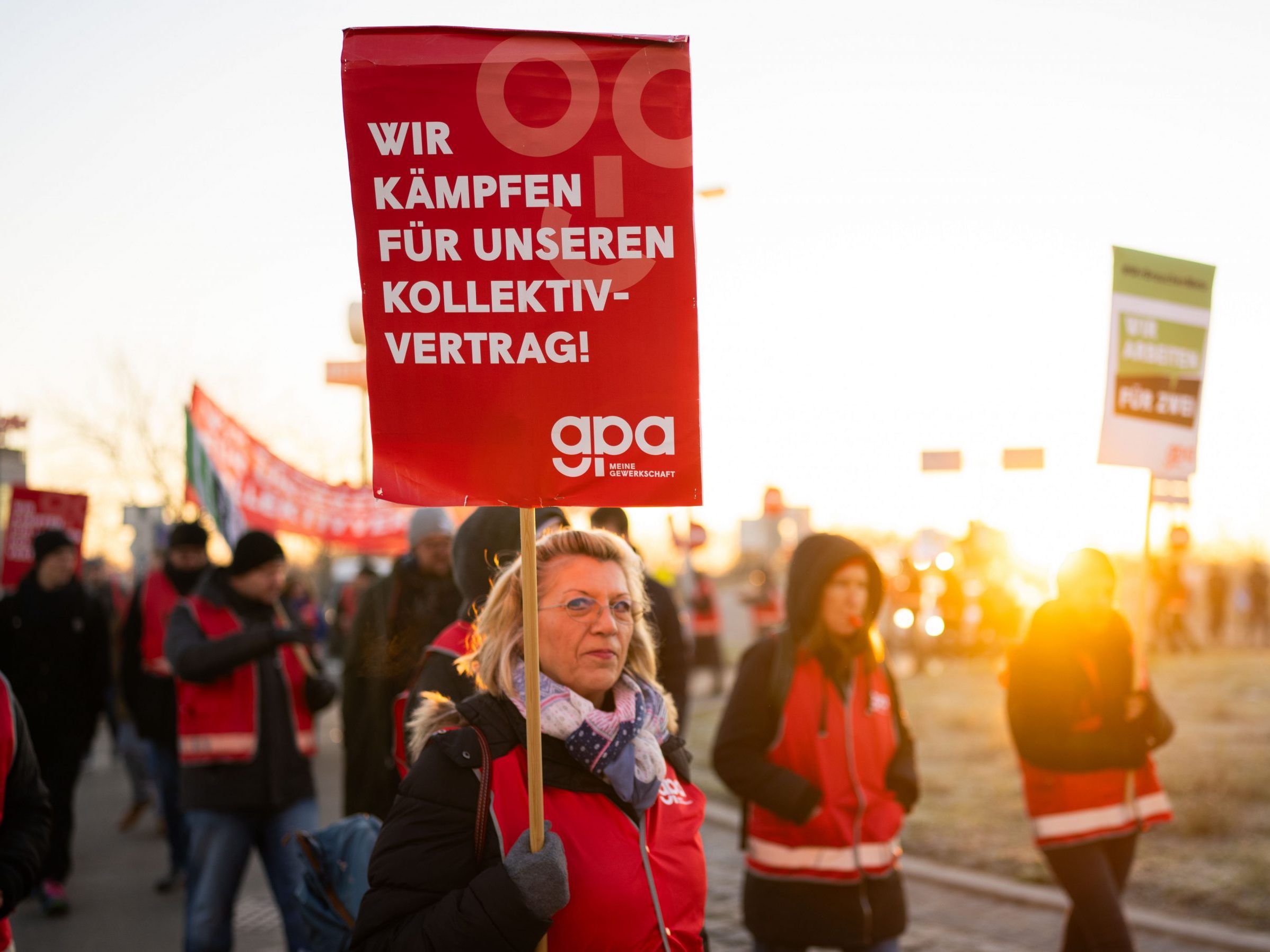 Das Feilschen um den Kollektivvertrag im Handel geht weiter. Das Feilschen um den Kollektivvertrag im Handel geht weiter.