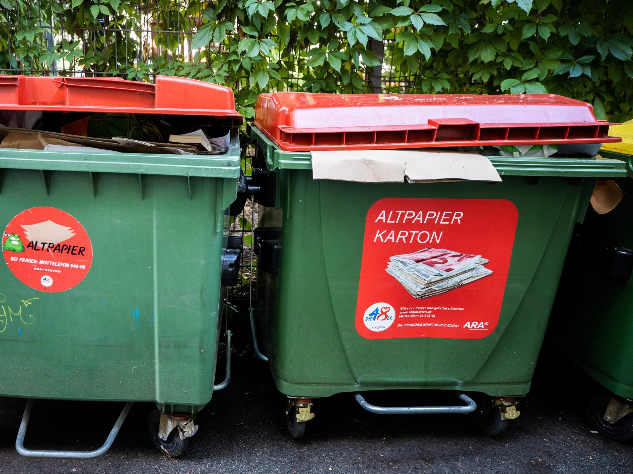 Die Österreicher sammelten 2023 über eine Million Tonnen Altpapier und Verpackungen. Die Österreicher sammelten 2023 über eine Million Tonnen Altpapier und Verpackungen.