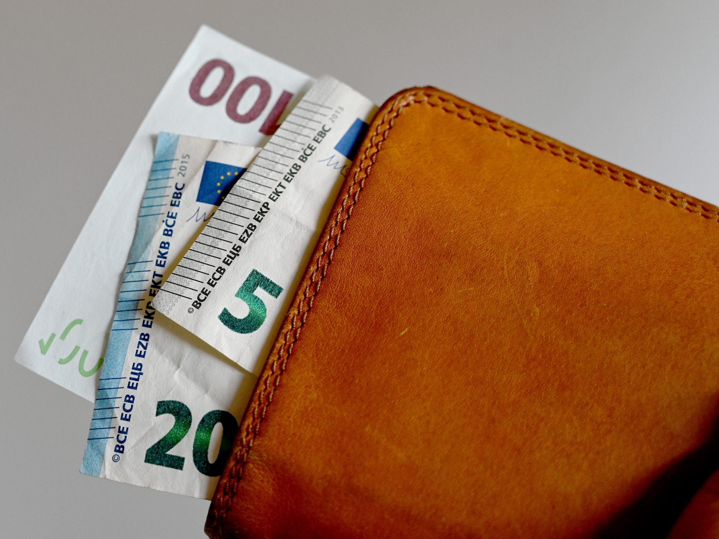 Türkis-Grün will eine Nulllohnrunde für Spitzenpolitiker beschließen.