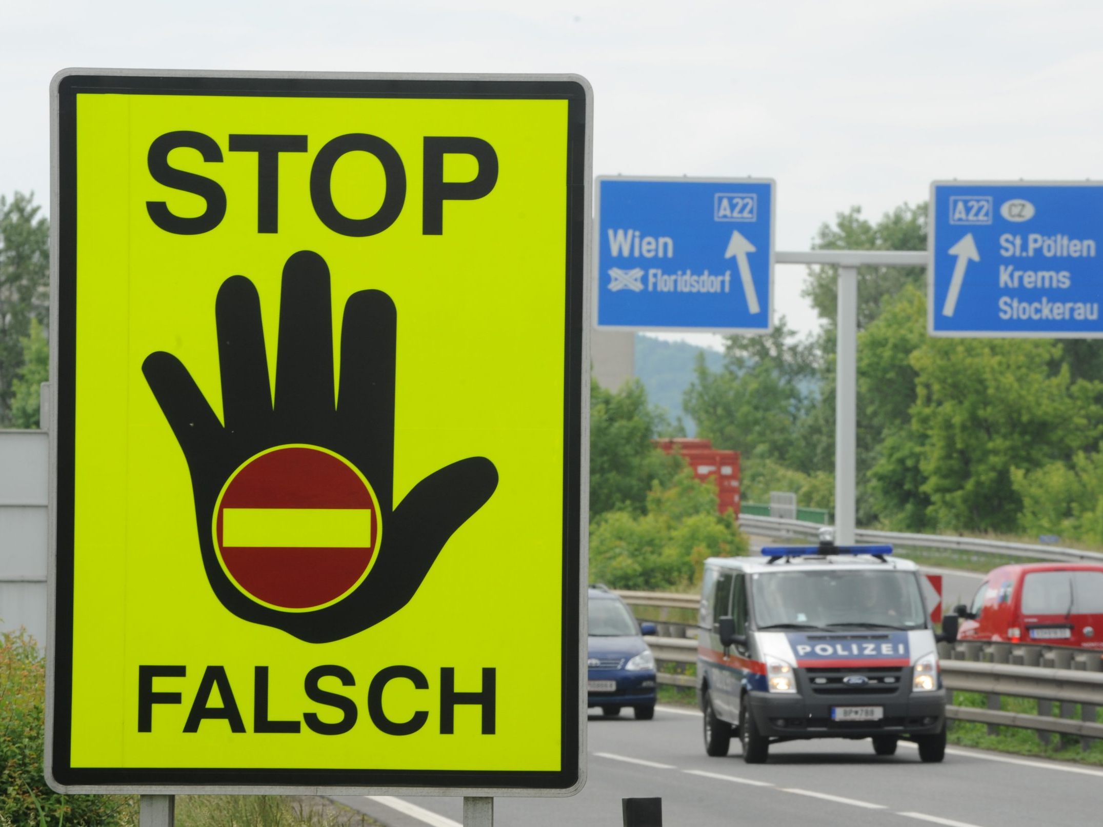 Die A10 war Freitagfrüh für zwei Stunden komplett gesperrt.