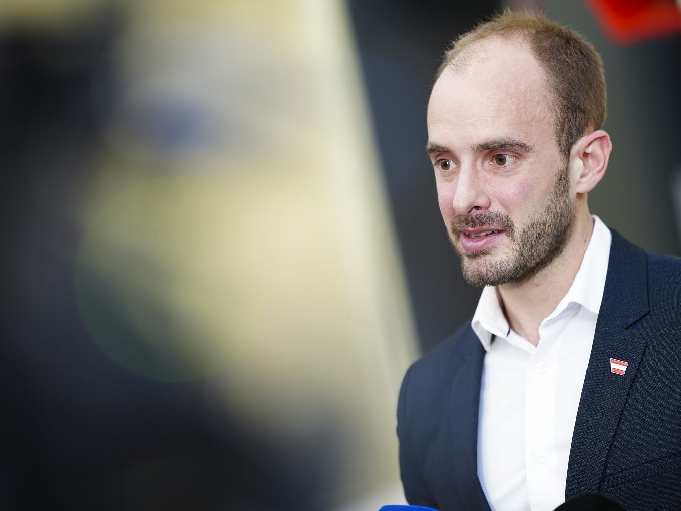 ID-Austria kann bei Notaren zum Einsatz kommen. Auf diese Möglichkeit wurde von Tursky aufmerksam gemacht. ID-Austria kann bei Notaren zum Einsatz kommen. Auf diese Möglichkeit wurde von Tursky aufmerksam gemacht.