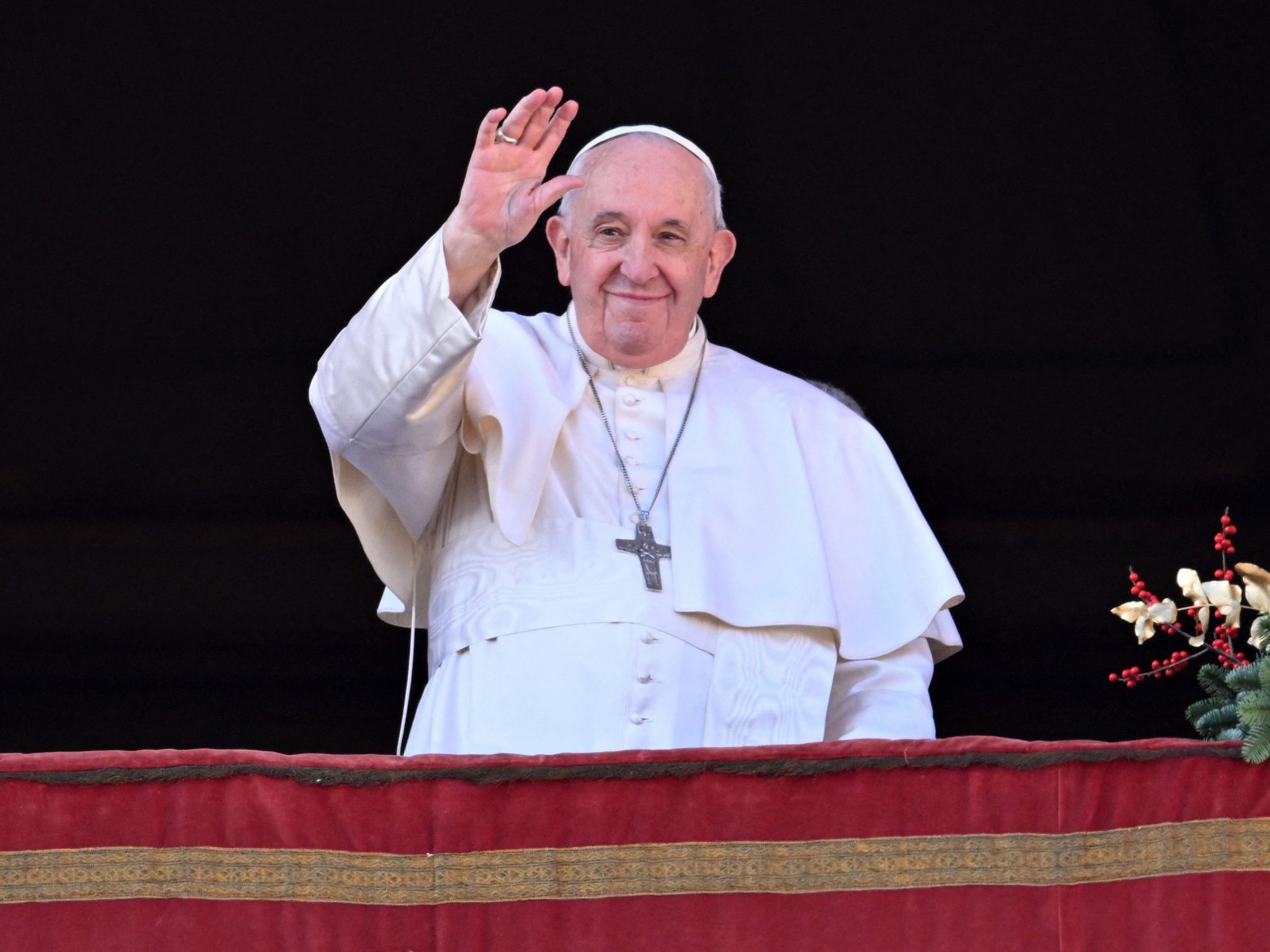 Papst Franziskus wird am 25. Dezember um 12 Uhr bei seiner traditionellen Weihnachtsbotschaft den Segen "Urbi et Orbi" spenden.
