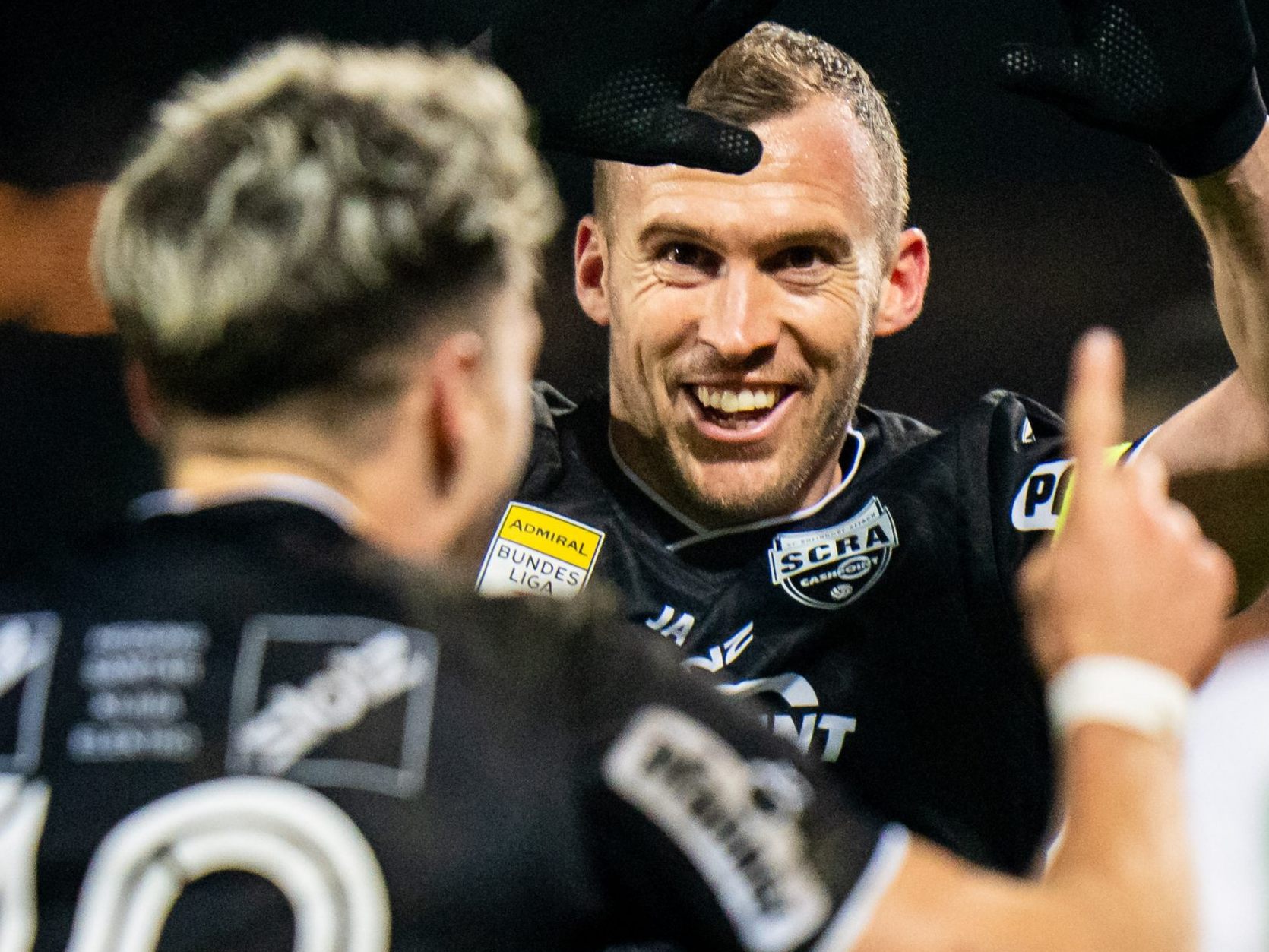 Altacher jubeln über klaren Derby-Sieg gegen Lustenau. Altacher jubeln über klaren Derby-Sieg gegen Lustenau.