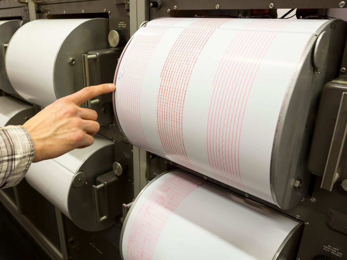 Die Erschütterungen wurden vereinzelt schwach bis deutlich wahrgenommen.